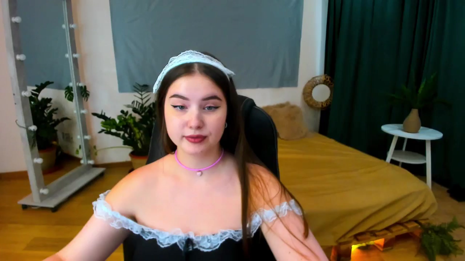 Gallery image thumbnail from AdmireMyEyes's myfreecams stream on, 07/07/2024, 09:19 image 11 of 20