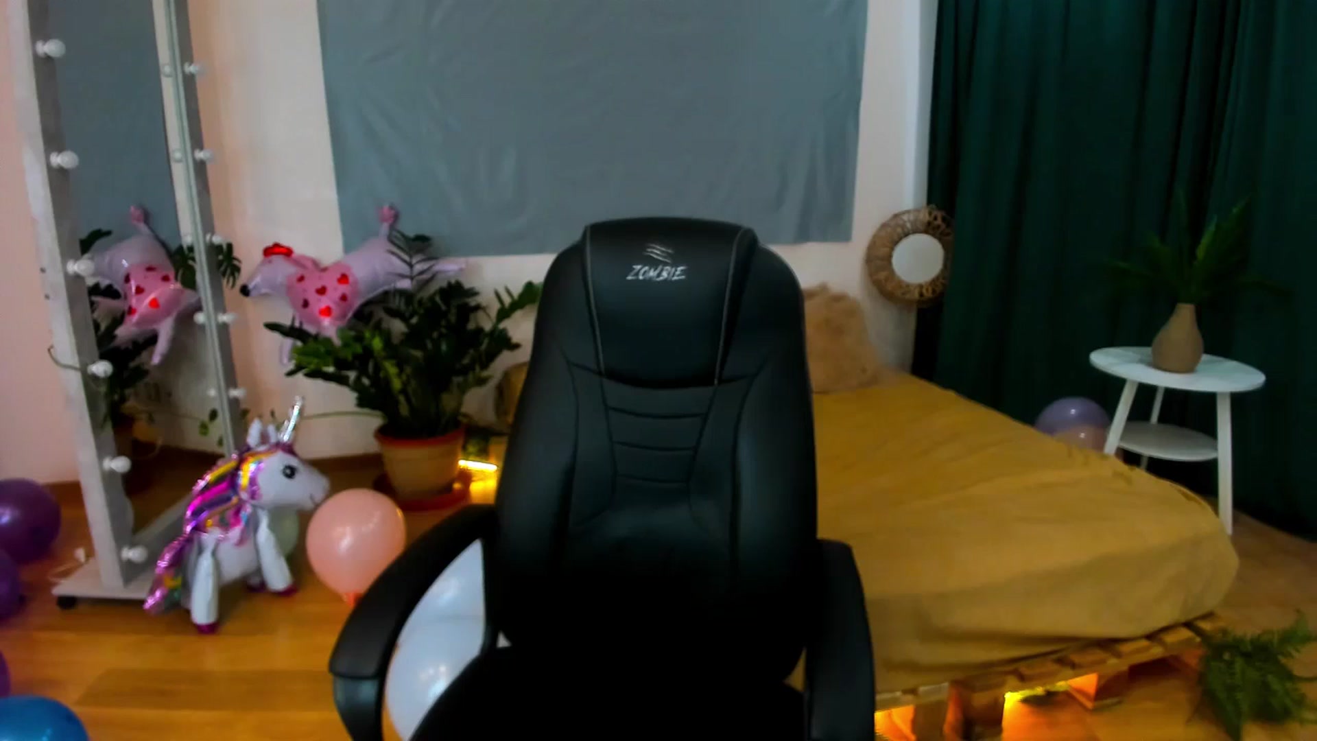 Gallery image thumbnail from AdmireMyEyes's myfreecams stream on, 07/08/2024, 07:08 image 14 of 20