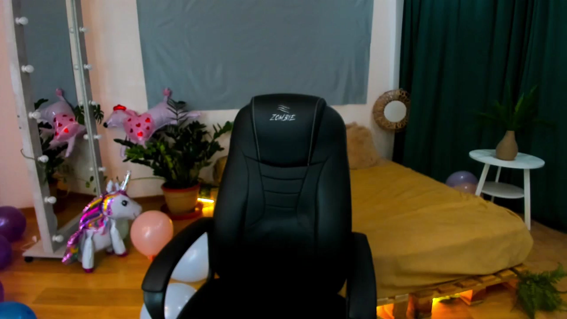 Gallery image thumbnail from AdmireMyEyes's myfreecams stream on, 07/08/2024, 07:08 image 13 of 20