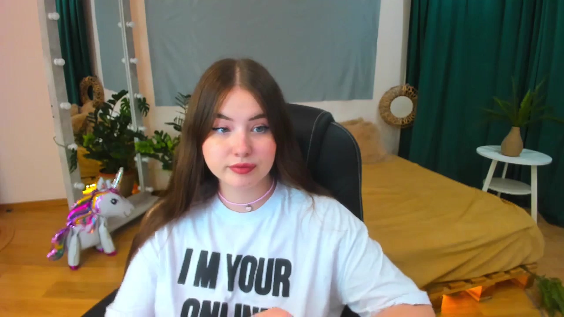 Gallery image thumbnail from AdmireMyEyes's myfreecams stream on, 07/11/2024, 19:46 image 6 of 20
