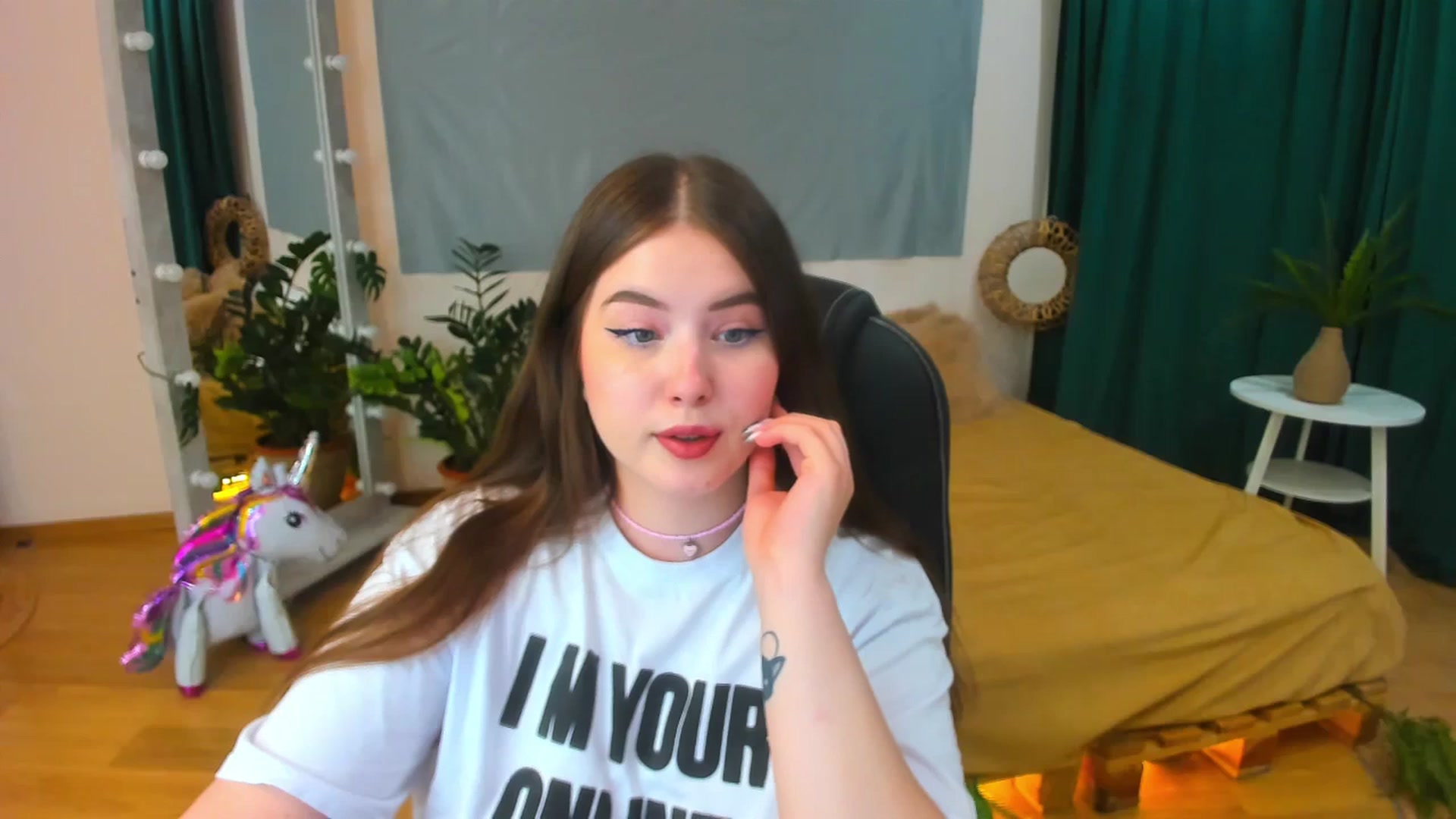 Gallery image thumbnail from AdmireMyEyes's myfreecams stream on, 07/11/2024, 19:46 image 7 of 20
