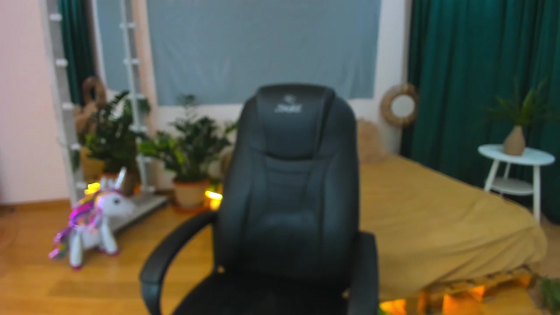 Gallery image thumbnail from AdmireMyEyes's myfreecams stream on, 07/11/2024, 20:52 image 9 of 20