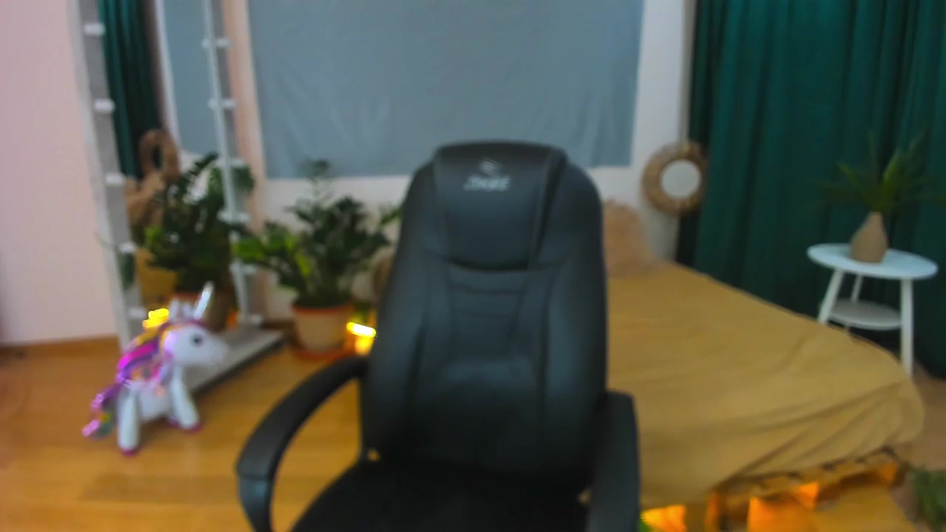 Gallery image thumbnail from AdmireMyEyes's myfreecams stream on, 07/11/2024, 20:52 image 6 of 20