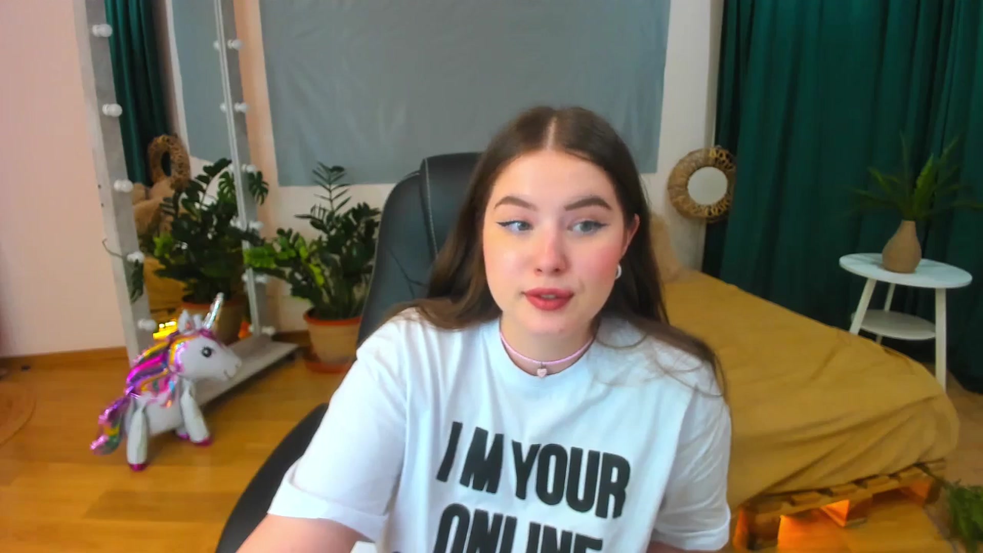 Gallery image thumbnail from AdmireMyEyes's myfreecams stream on, 07/11/2024, 20:52 image 15 of 20