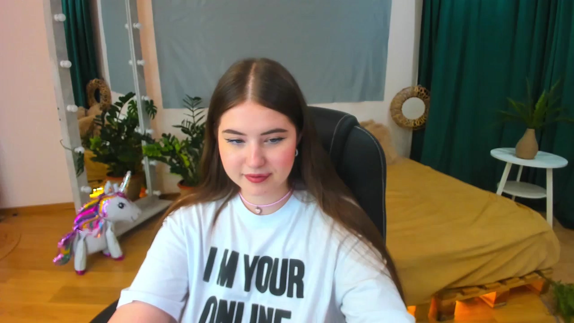 Gallery image thumbnail from AdmireMyEyes's myfreecams stream on, 07/11/2024, 20:52 image 2 of 20