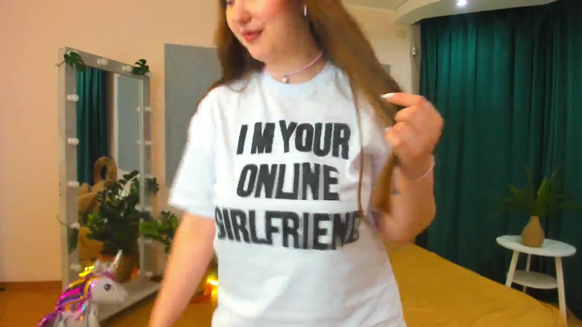 Gallery image thumbnail from AdmireMyEyes's myfreecams stream on, 07/11/2024, 23:43 image 14 of 20