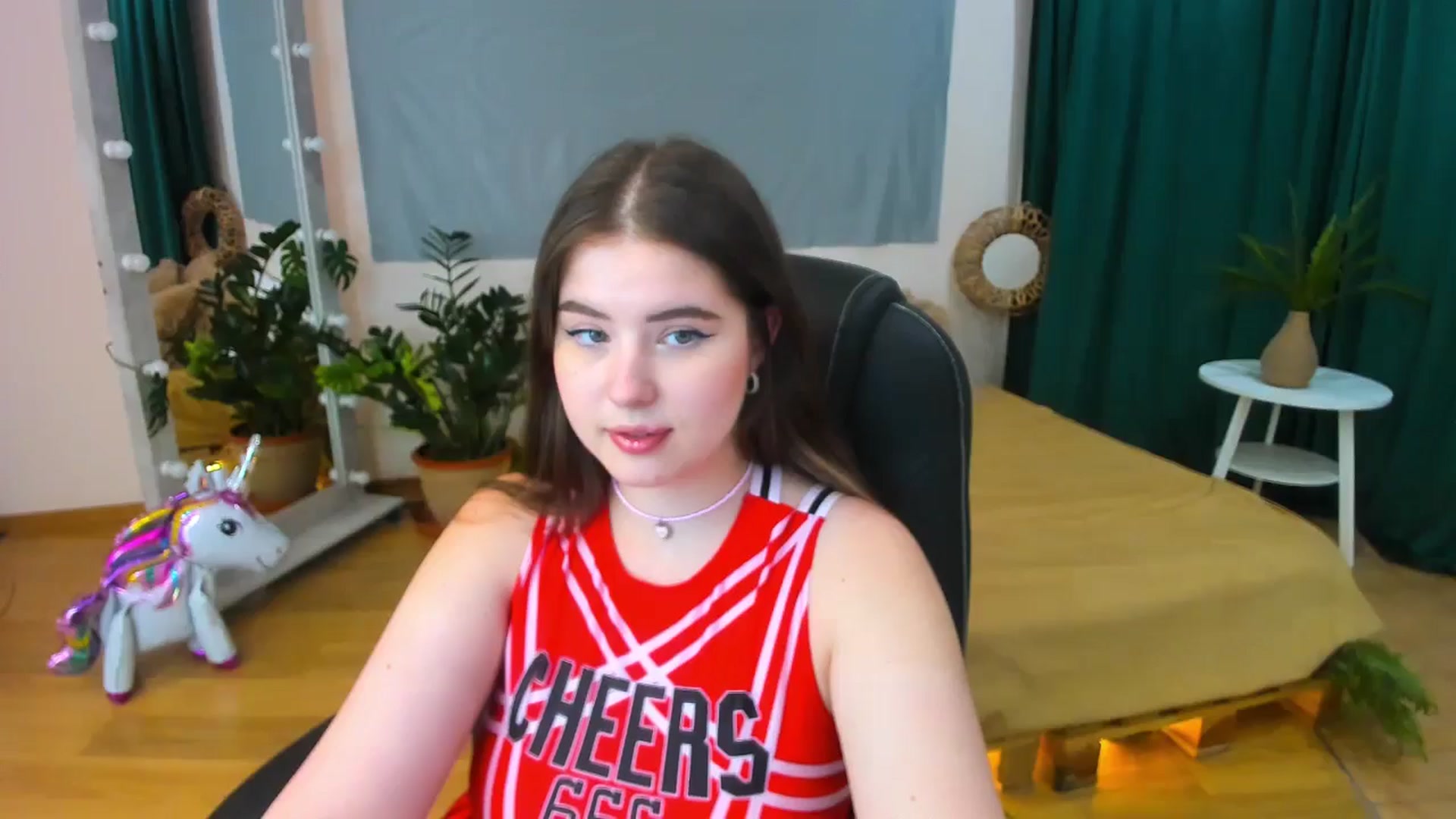 Gallery image thumbnail from AdmireMyEyes's myfreecams stream on, 07/13/2024, 24:20 image 19 of 20