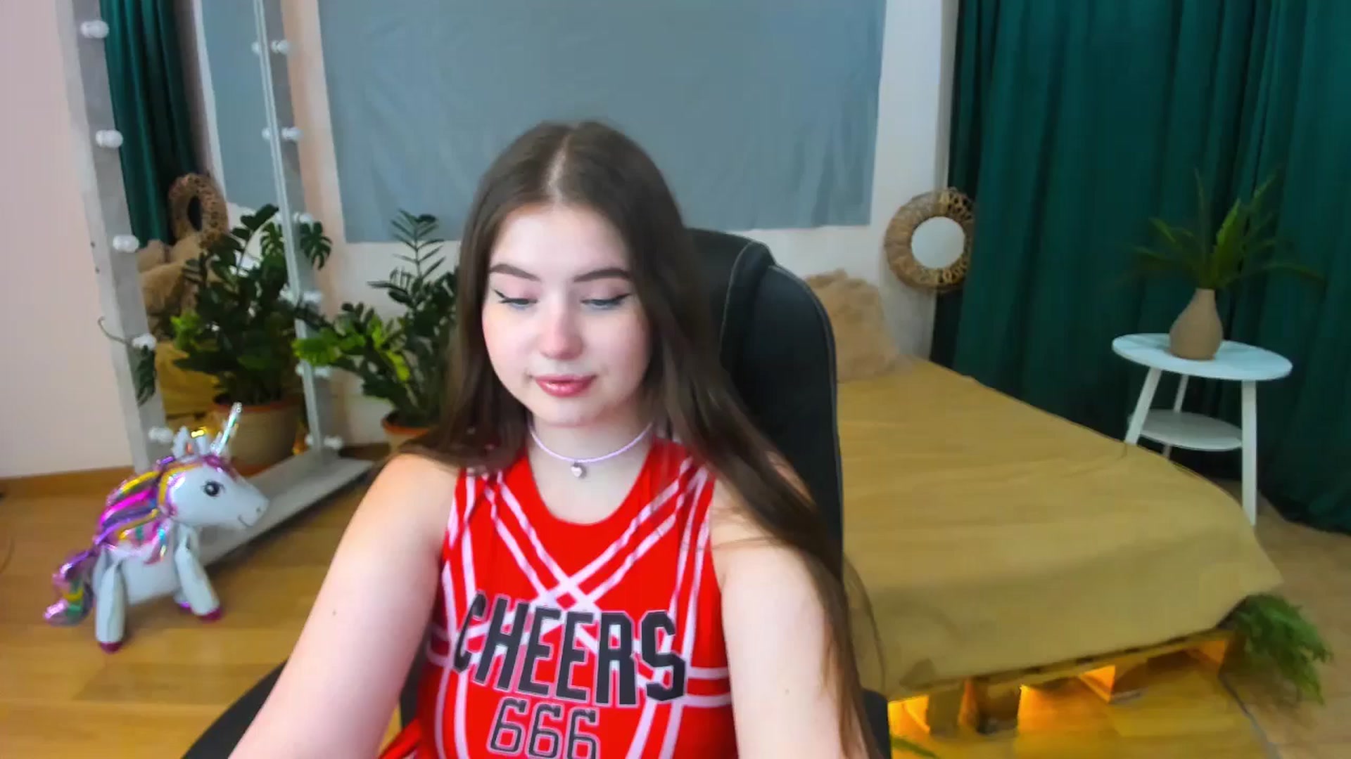 Gallery image thumbnail from AdmireMyEyes's myfreecams stream on, 07/13/2024, 24:20 image 8 of 20