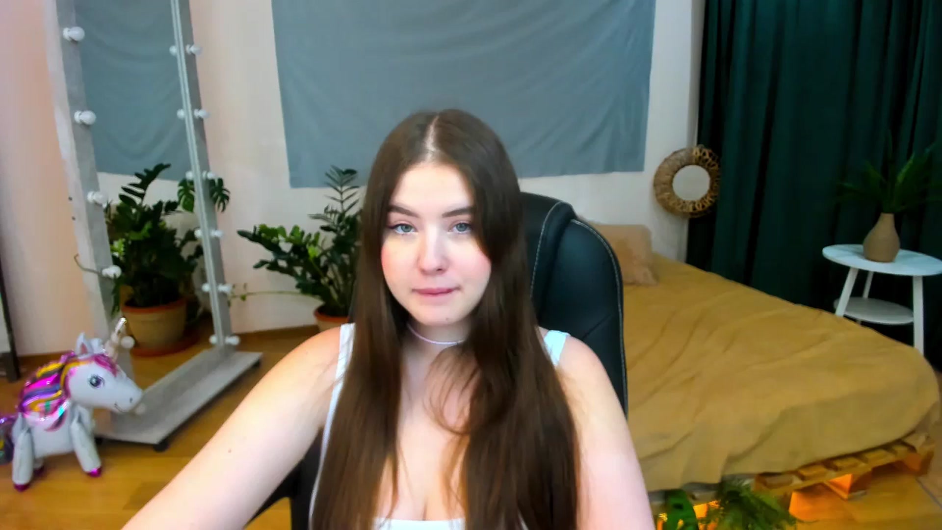 Gallery image thumbnail from AdmireMyEyes's myfreecams stream on, 07/14/2024, 19:47 image 7 of 20