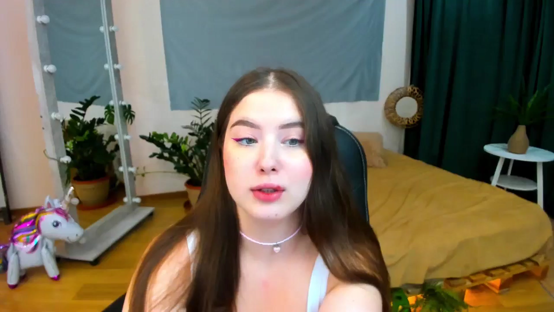 Gallery image thumbnail from AdmireMyEyes's myfreecams stream on, 07/14/2024, 19:47 image 19 of 20