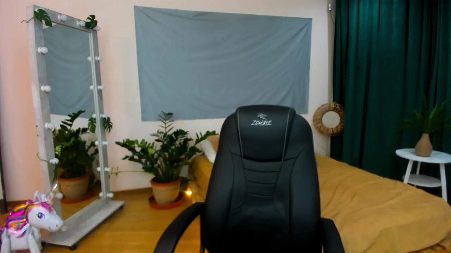 Gallery image thumbnail from AdmireMyEyes's myfreecams stream on, 07/14/2024, 21:40 image 6 of 20