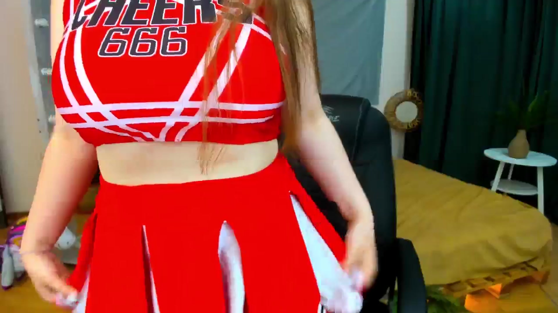 Gallery image thumbnail from AdmireMyEyes's myfreecams stream on, 07/15/2024, 24:31 image 8 of 20