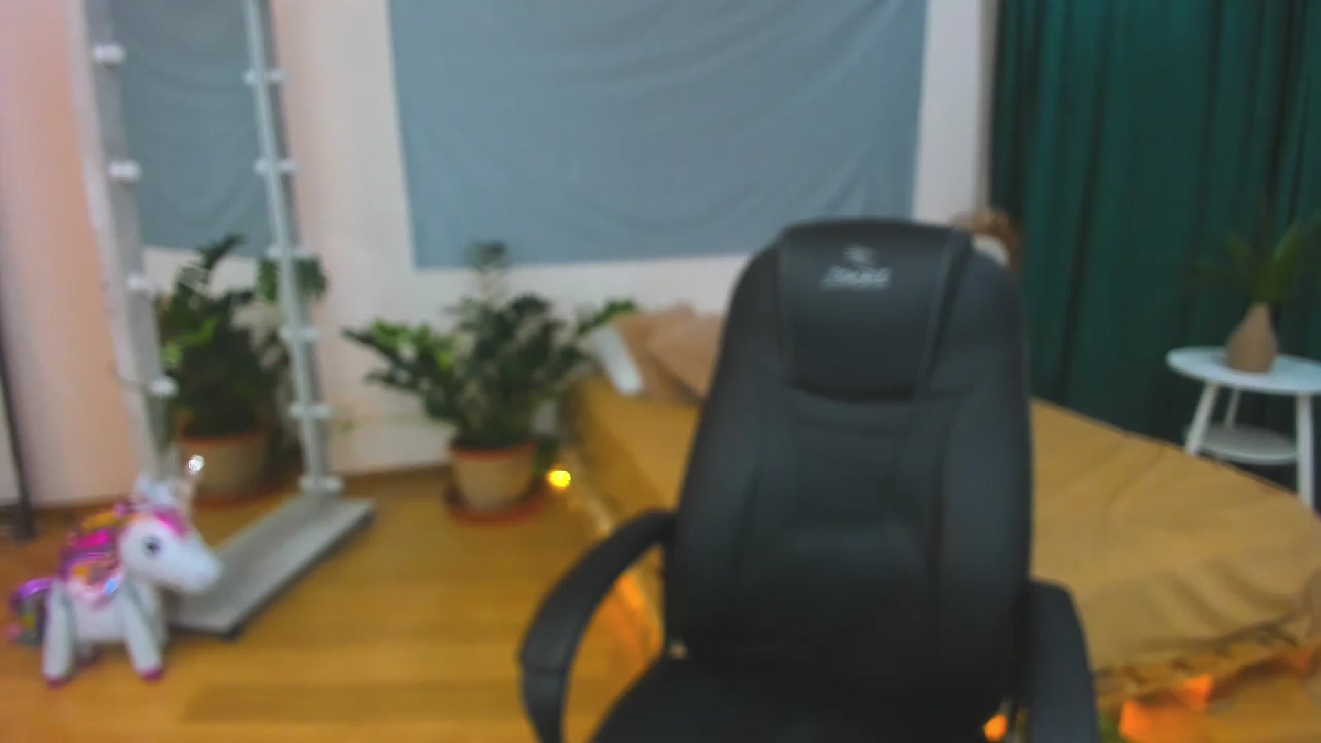 Gallery image thumbnail from AdmireMyEyes's myfreecams stream on, 07/15/2024, 19:46 image 12 of 20