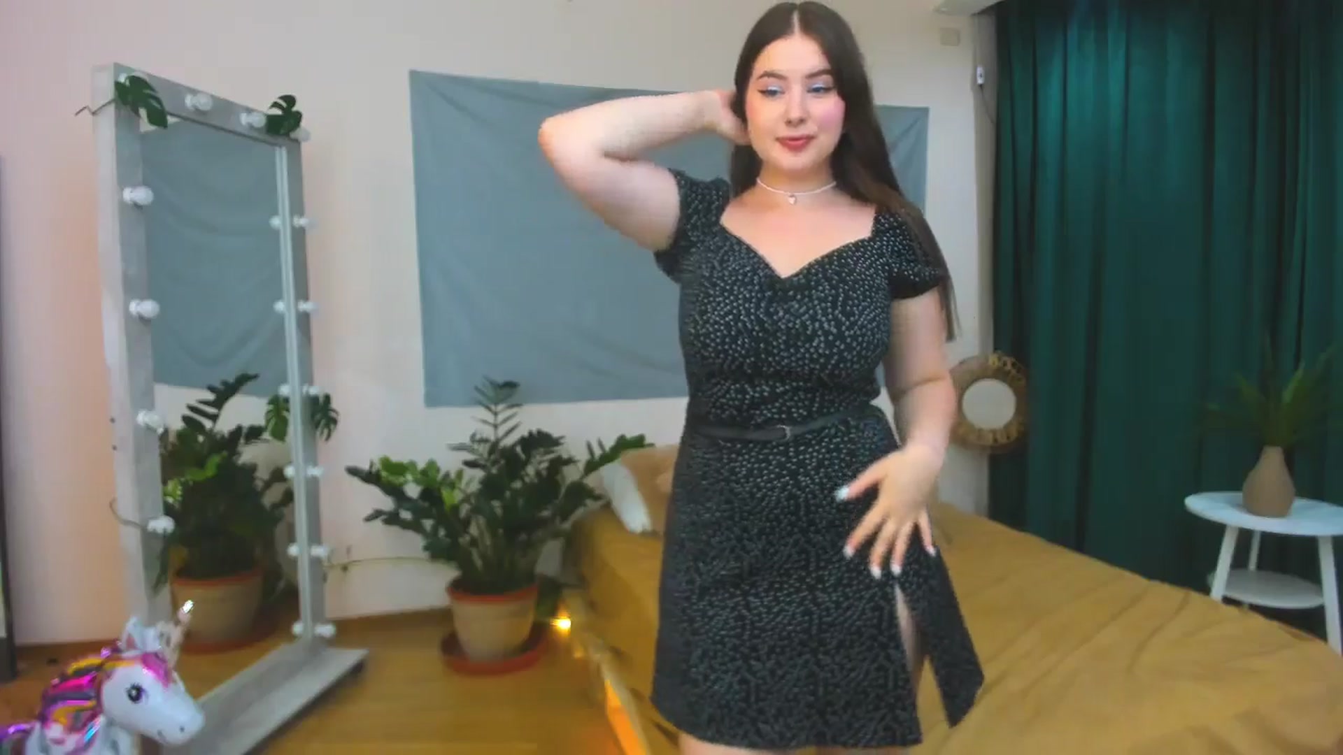 Gallery image thumbnail from AdmireMyEyes's myfreecams stream on, 07/15/2024, 20:48 image 8 of 20