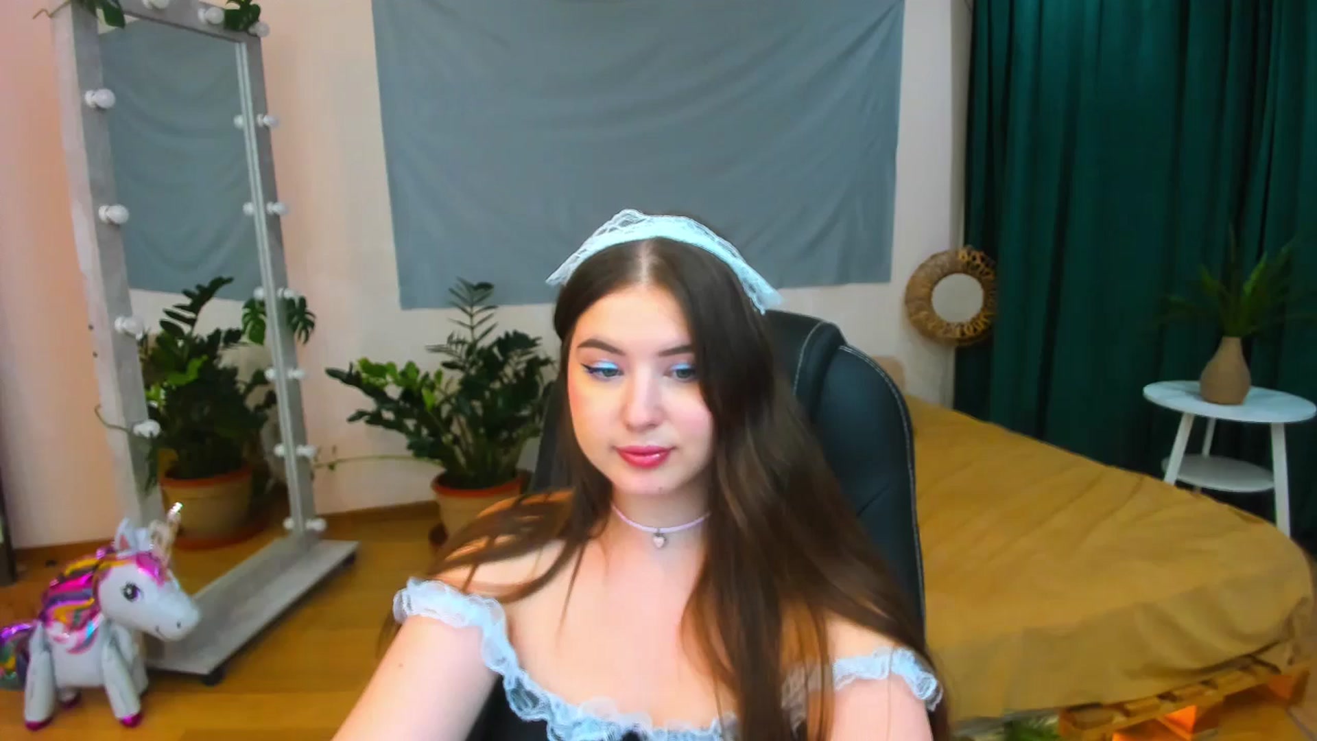 Gallery image thumbnail from AdmireMyEyes's myfreecams stream on, 07/16/2024, 01:02 image 3 of 20