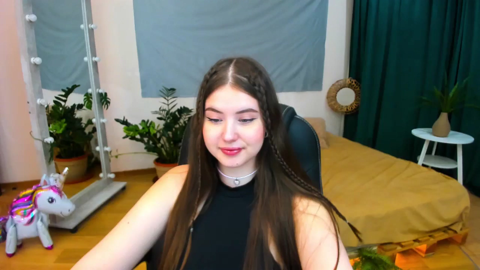 Gallery image thumbnail from AdmireMyEyes's myfreecams stream on, 07/16/2024, 19:48 image 17 of 20