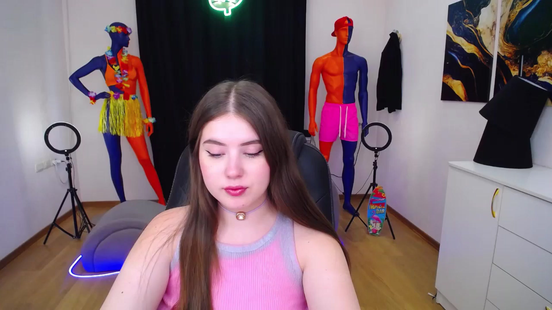 Gallery image thumbnail from AdmireMyEyes's myfreecams stream on, 07/20/2024, 08:56 image 2 of 20