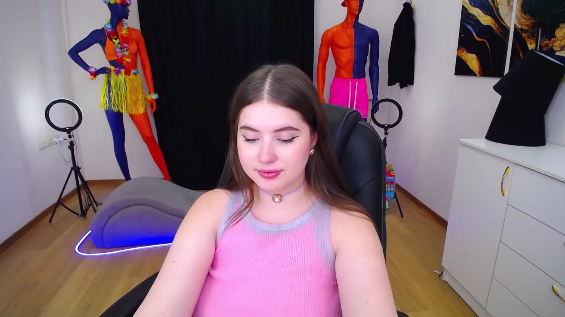 Gallery image thumbnail from AdmireMyEyes's myfreecams stream on, 07/20/2024, 09:49 image 9 of 20