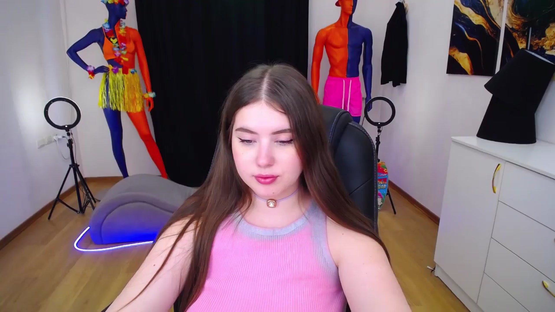 Gallery image thumbnail from AdmireMyEyes's myfreecams stream on, 07/20/2024, 09:49 image 12 of 20