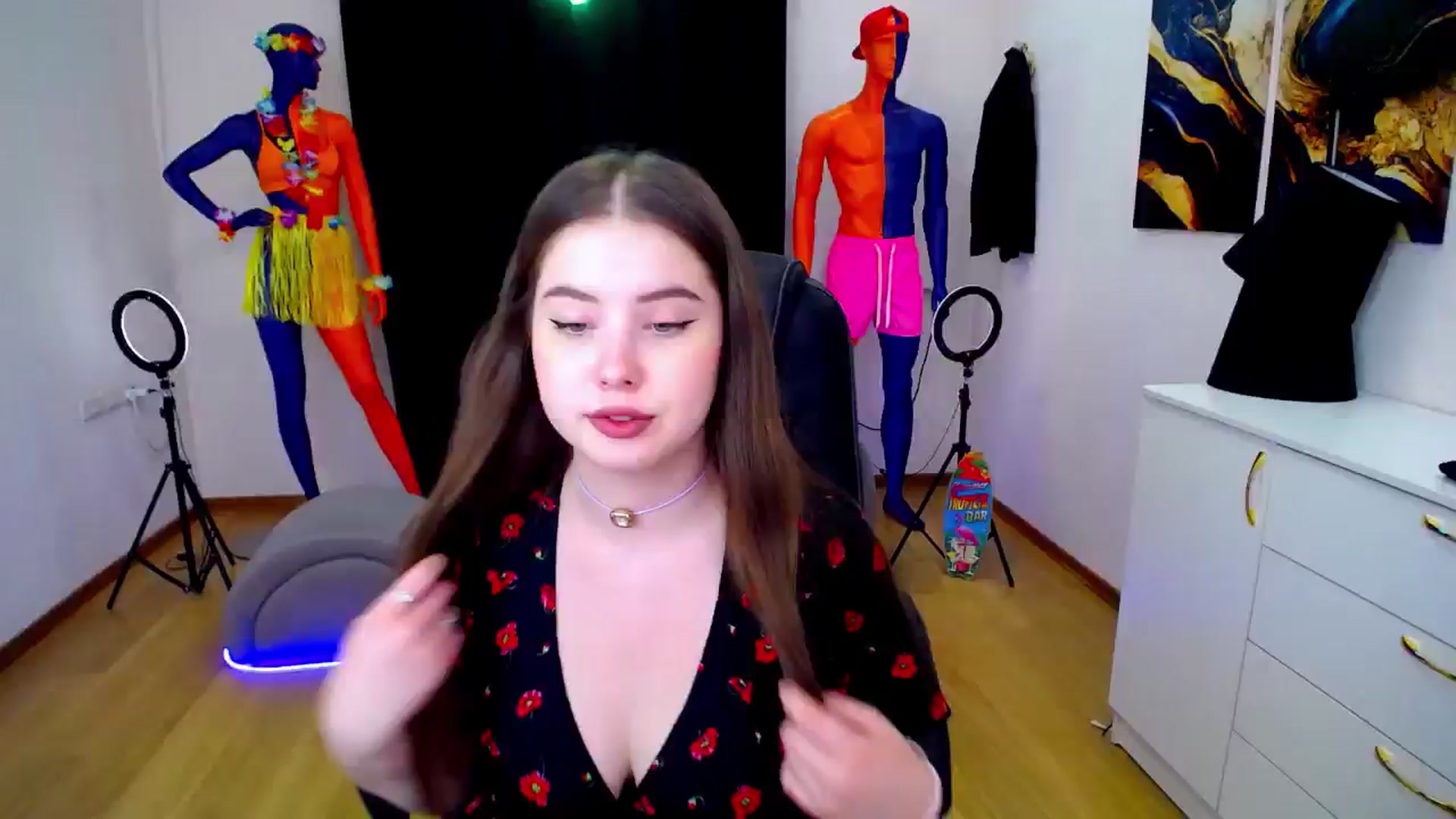 Gallery image thumbnail from AdmireMyEyes's myfreecams stream on, 07/21/2024, 09:47 image 11 of 20