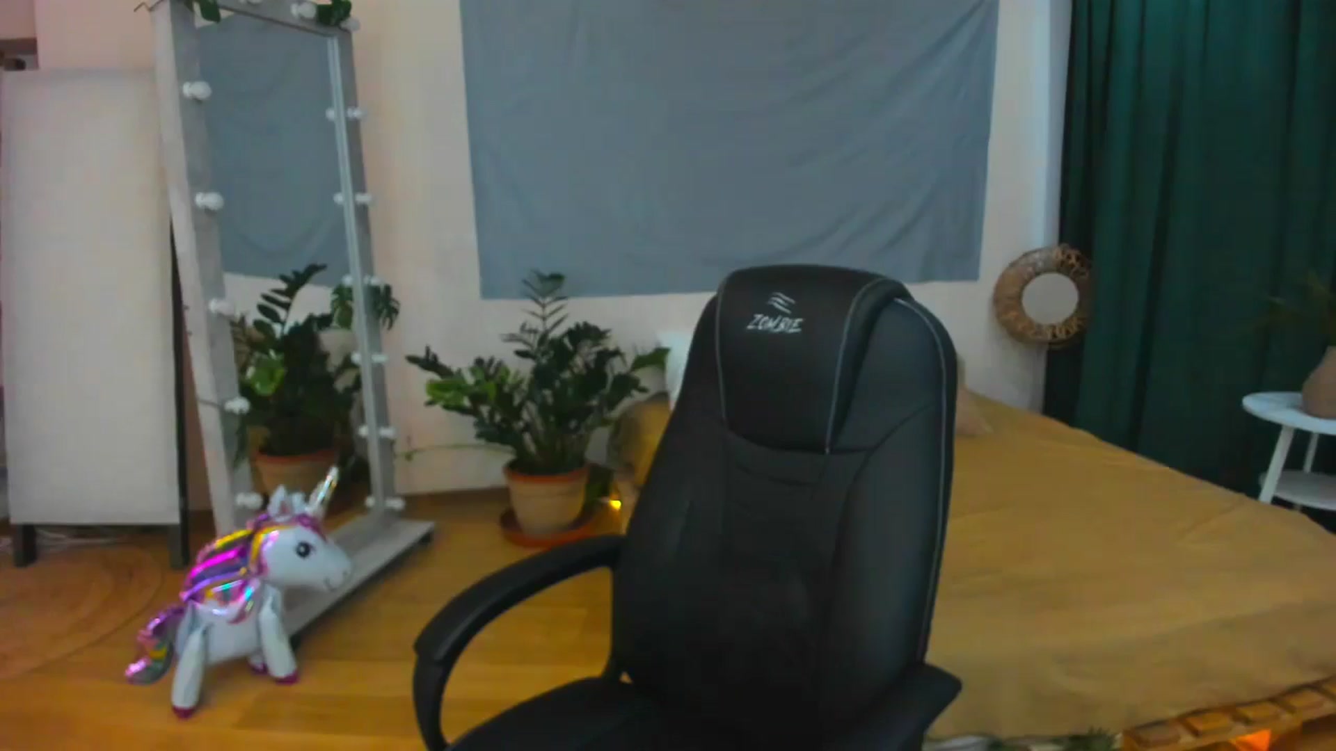 Gallery image thumbnail from AdmireMyEyes's myfreecams stream on, 07/23/2024, 07:16 image 20 of 20