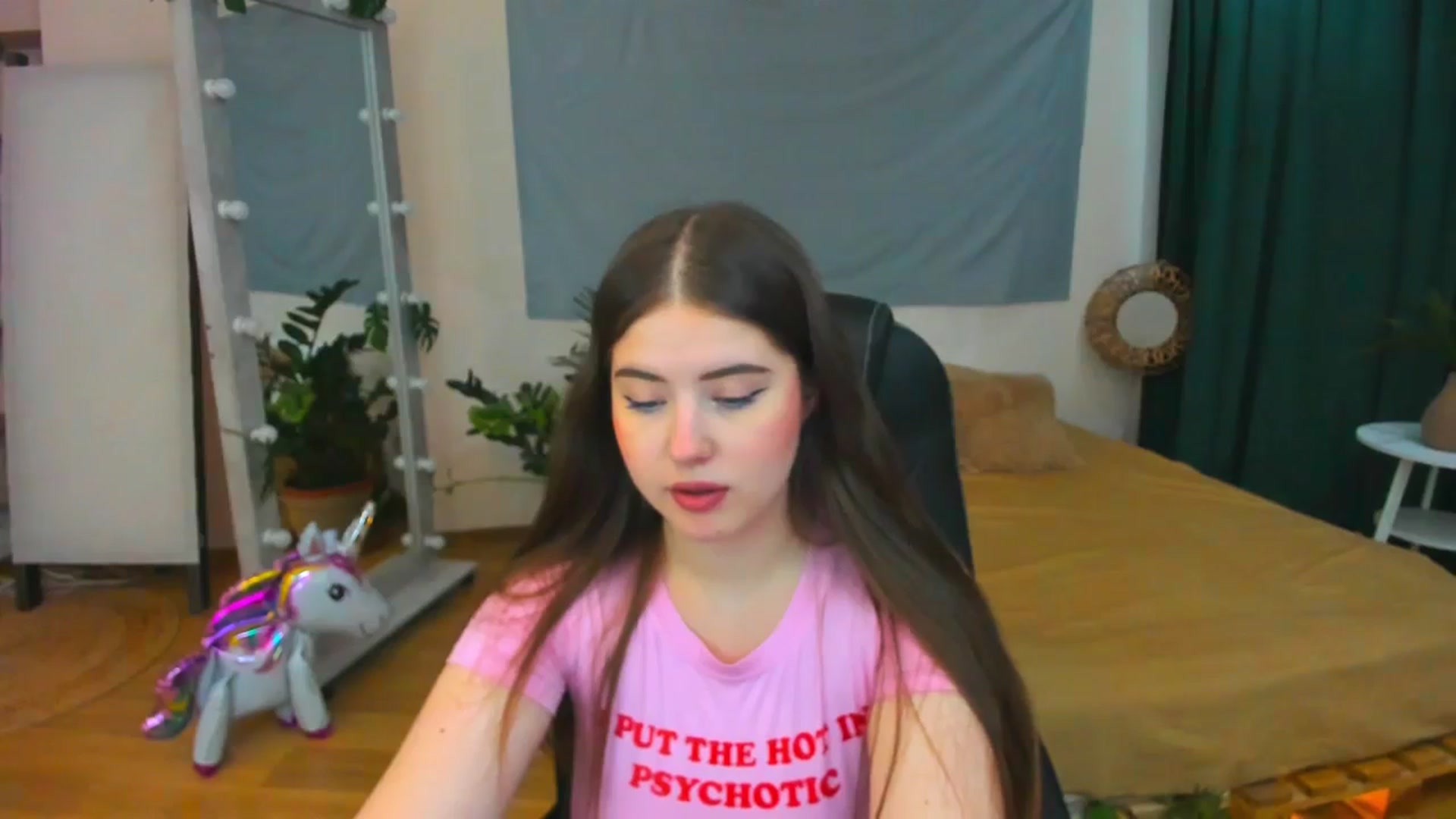 Gallery image thumbnail from AdmireMyEyes's myfreecams stream on, 07/23/2024, 07:16 image 5 of 20
