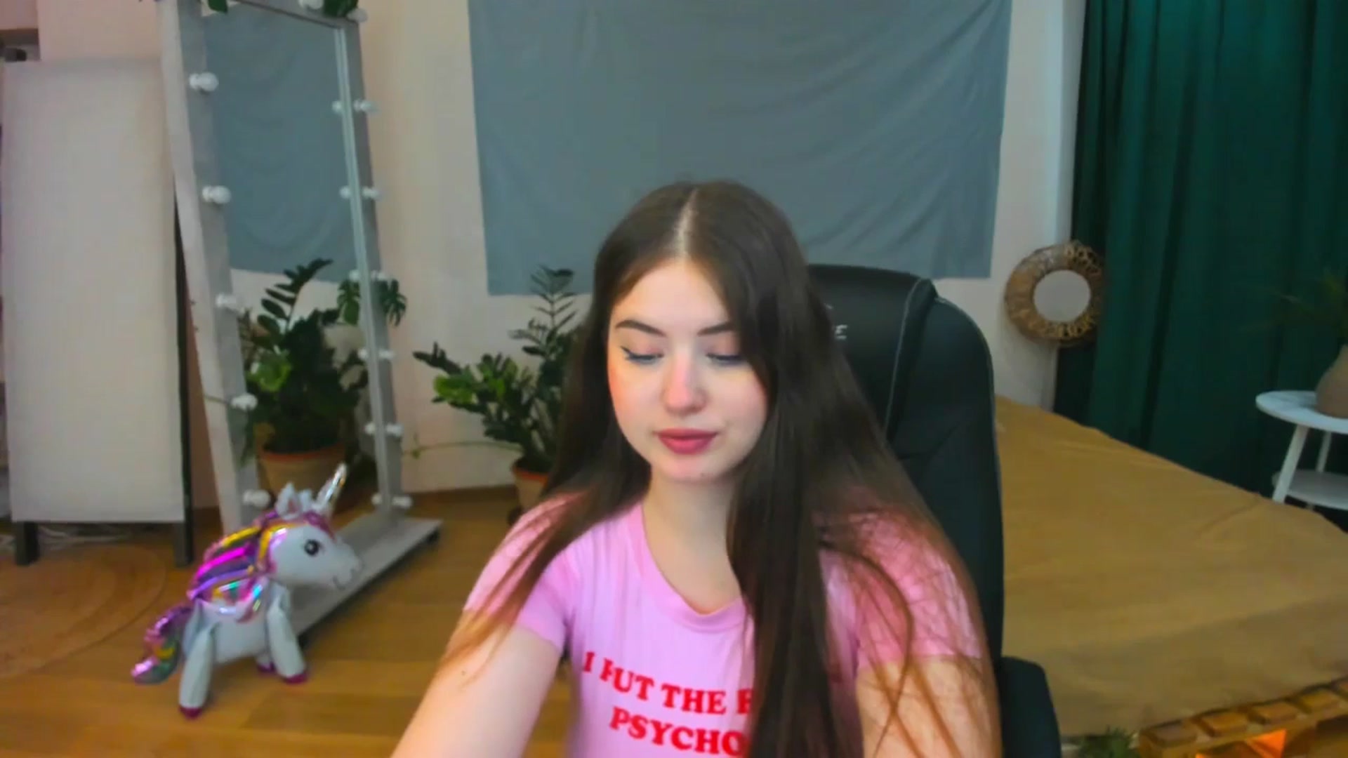 Gallery image thumbnail from AdmireMyEyes's myfreecams stream on, 07/23/2024, 07:16 image 9 of 20