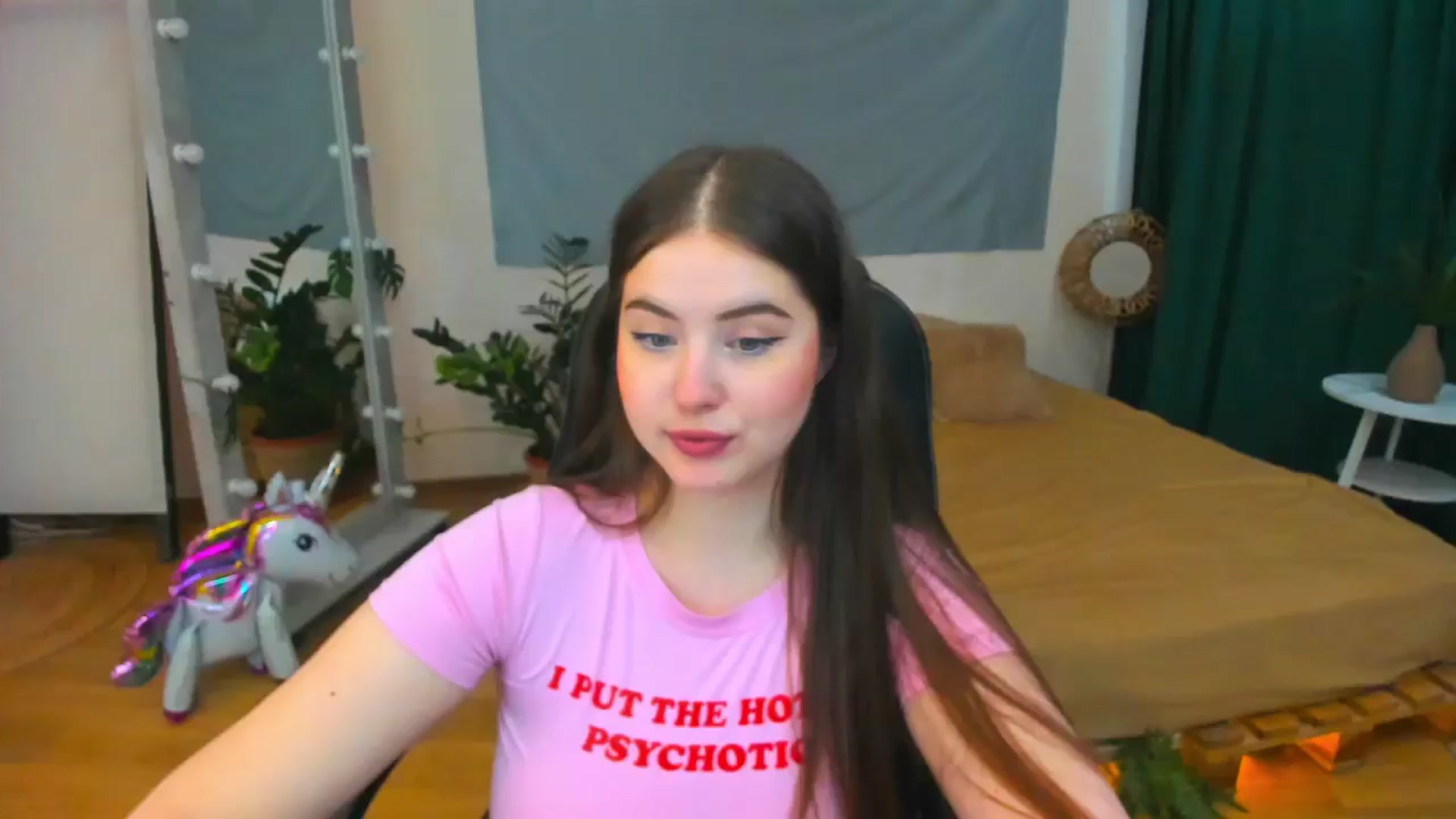 Gallery image thumbnail from AdmireMyEyes's myfreecams stream on, 07/23/2024, 08:37 image 20 of 20