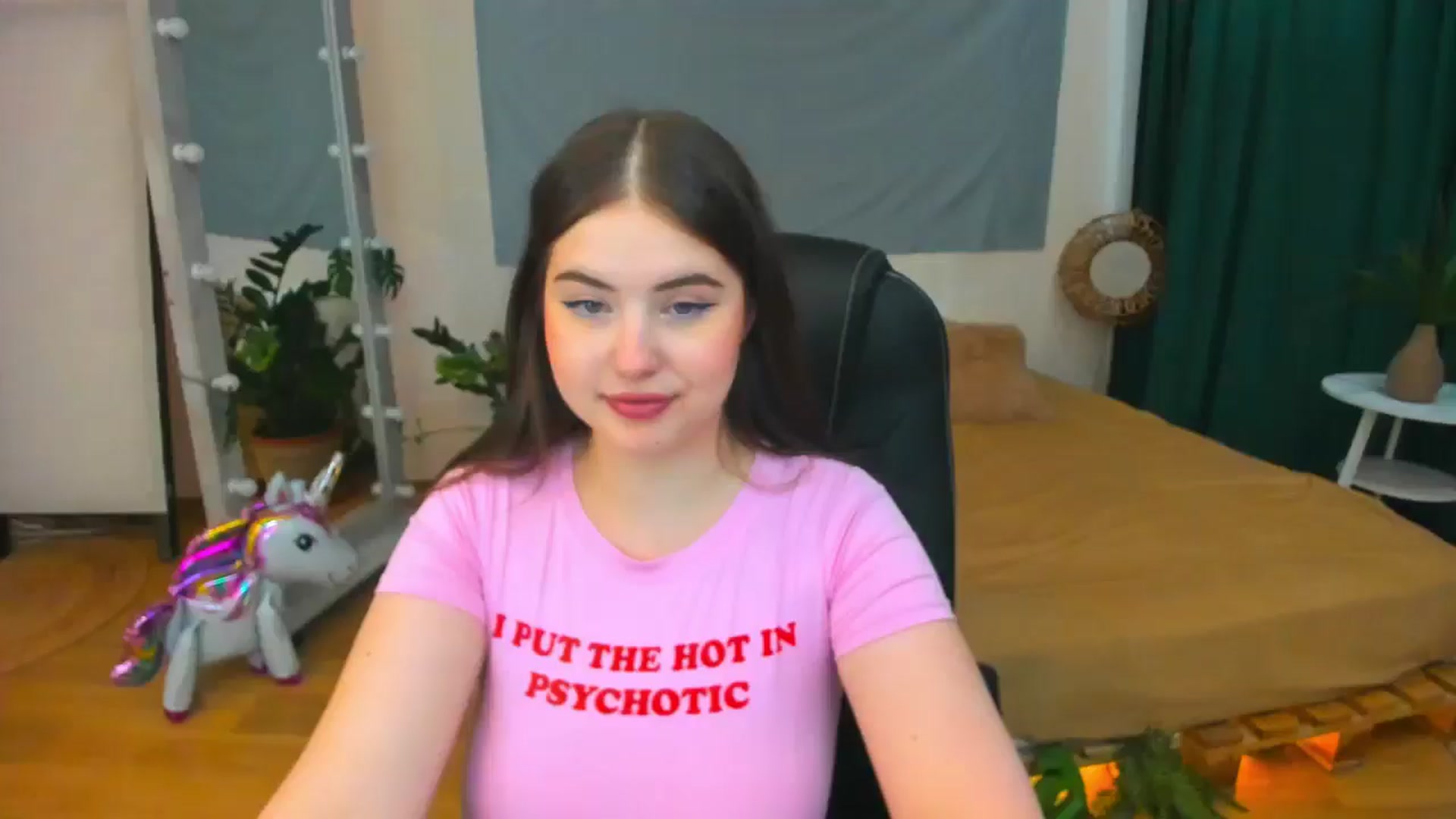 Gallery image thumbnail from AdmireMyEyes's myfreecams stream on, 07/23/2024, 08:50 image 7 of 20