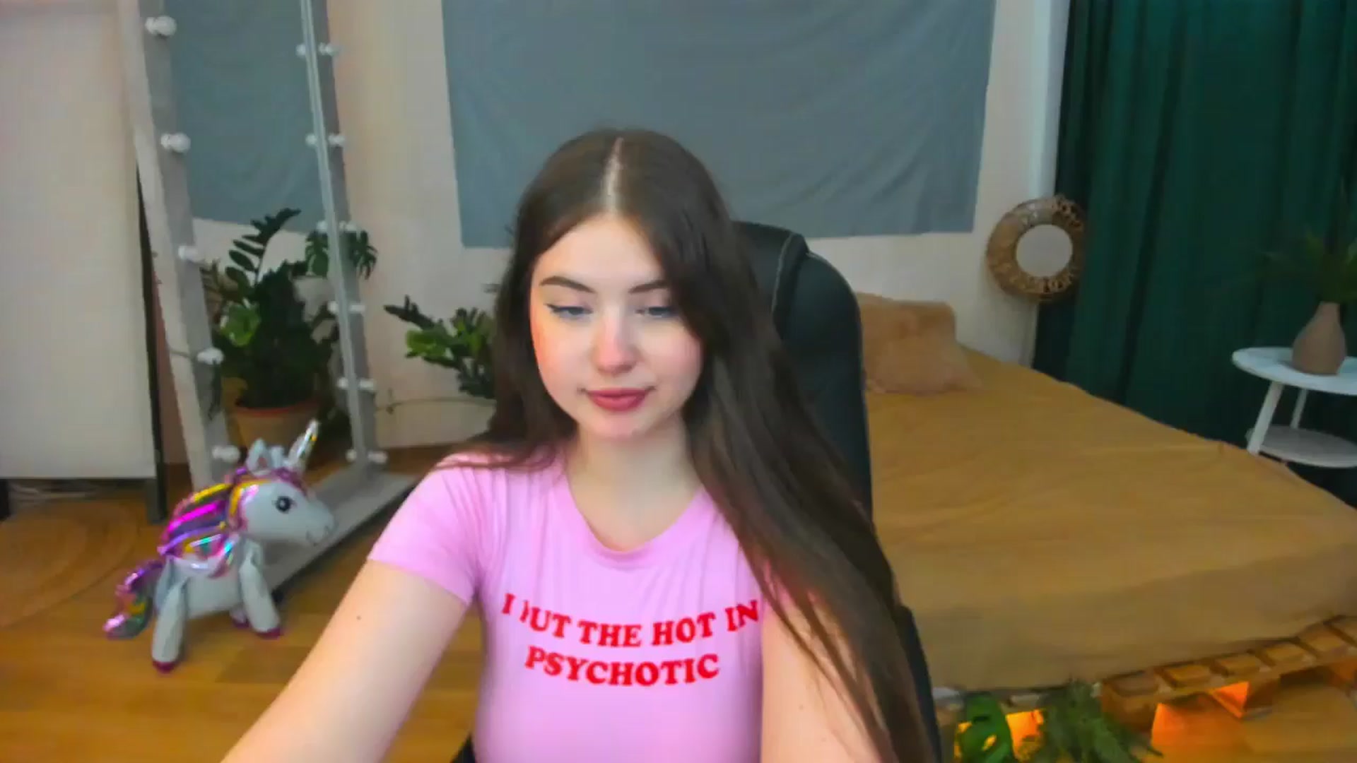 Gallery image thumbnail from AdmireMyEyes's myfreecams stream on, 07/23/2024, 08:50 image 12 of 20