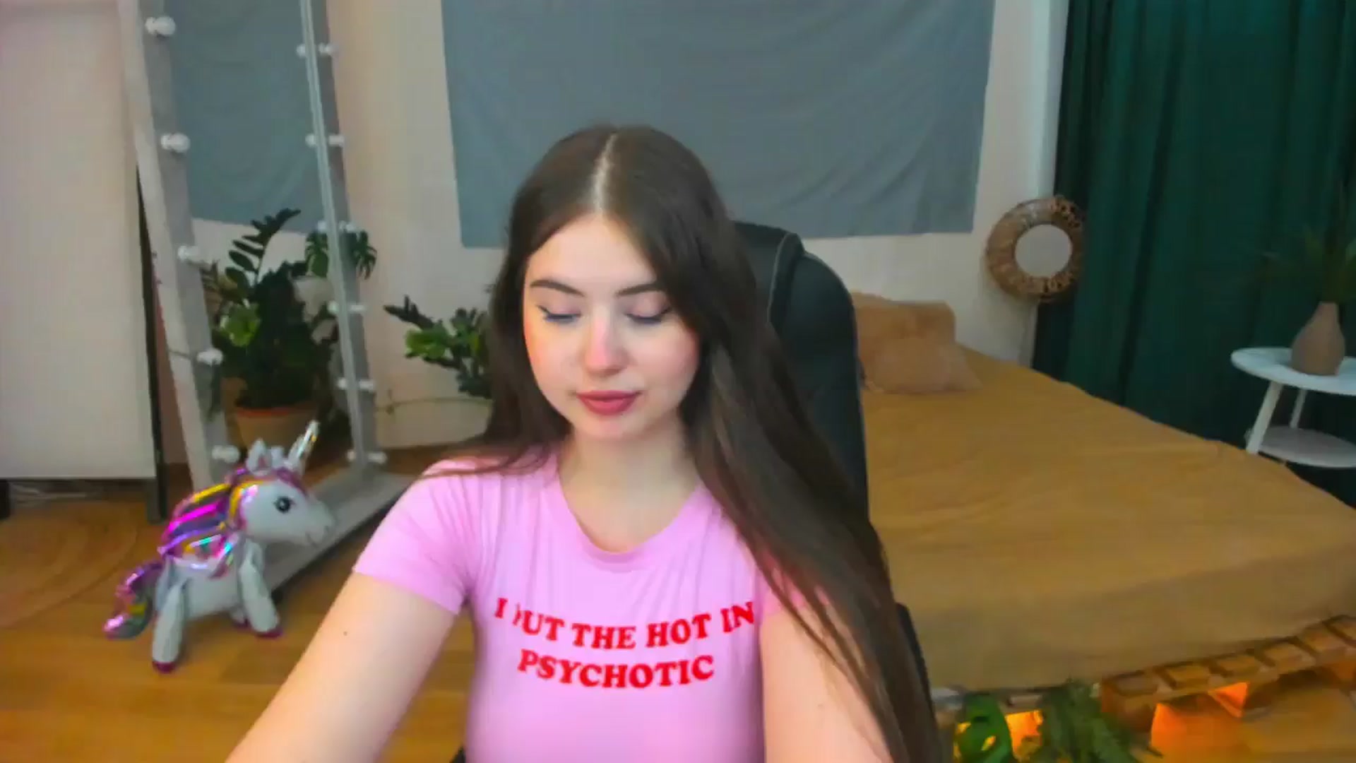 Gallery image thumbnail from AdmireMyEyes's myfreecams stream on, 07/23/2024, 08:50 image 11 of 20