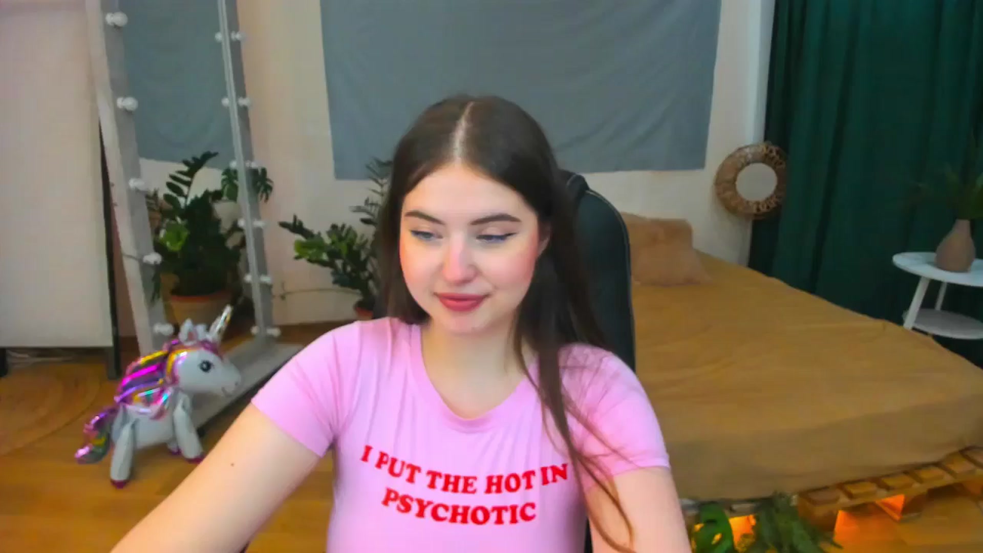 Gallery image thumbnail from AdmireMyEyes's myfreecams stream on, 07/23/2024, 08:50 image 3 of 20