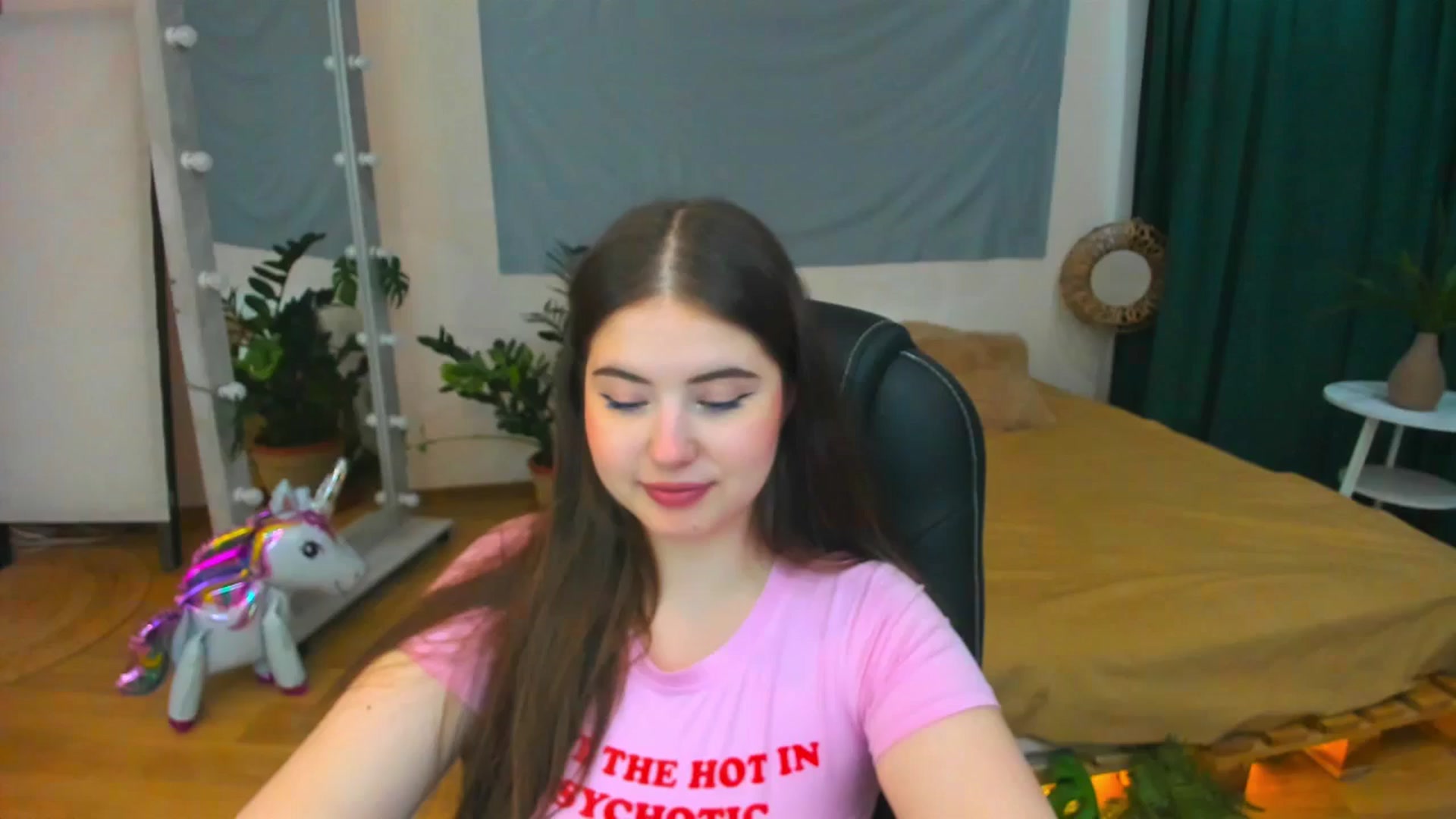 Gallery image thumbnail from AdmireMyEyes's myfreecams stream on, 07/23/2024, 09:46 image 20 of 20