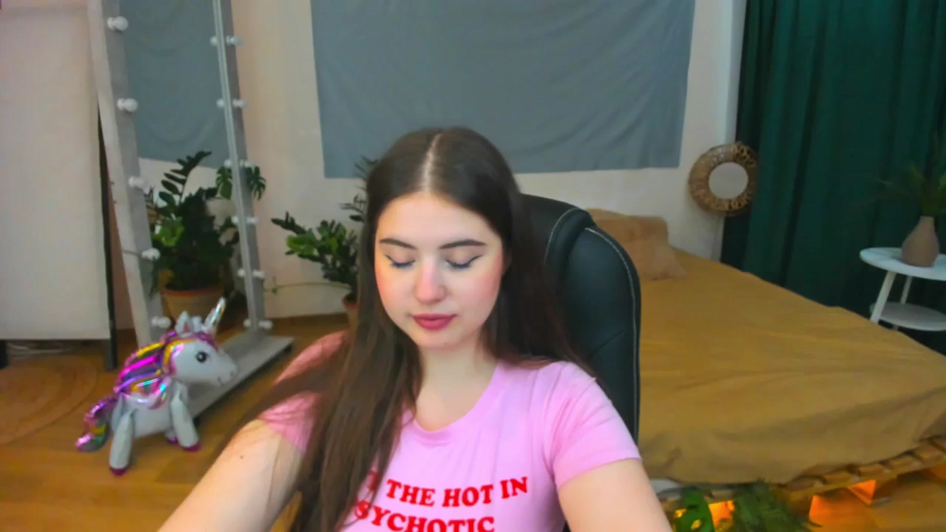 Gallery image thumbnail from AdmireMyEyes's myfreecams stream on, 07/23/2024, 09:46 image 19 of 20