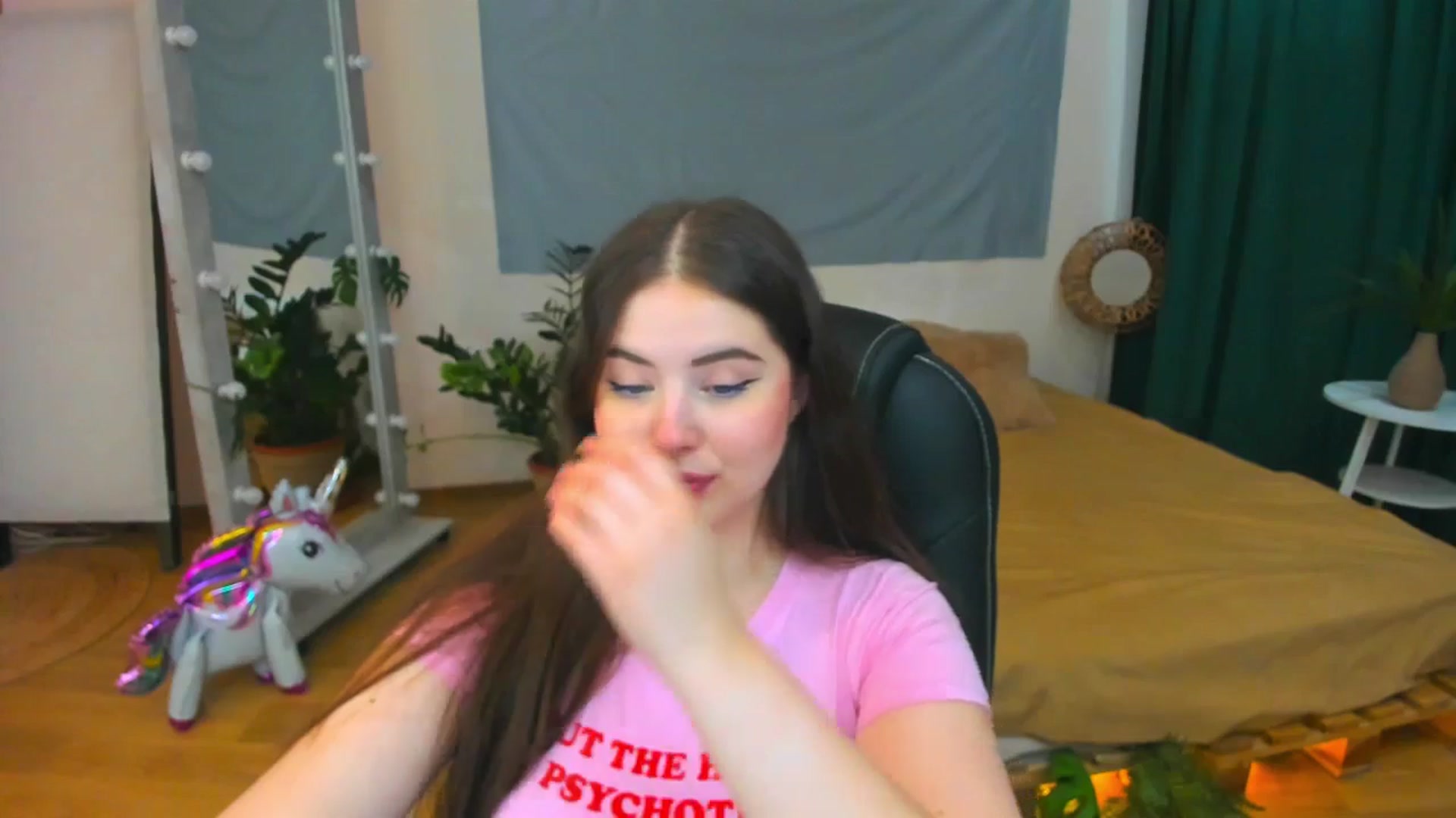 Gallery image thumbnail from AdmireMyEyes's myfreecams stream on, 07/23/2024, 09:46 image 14 of 20