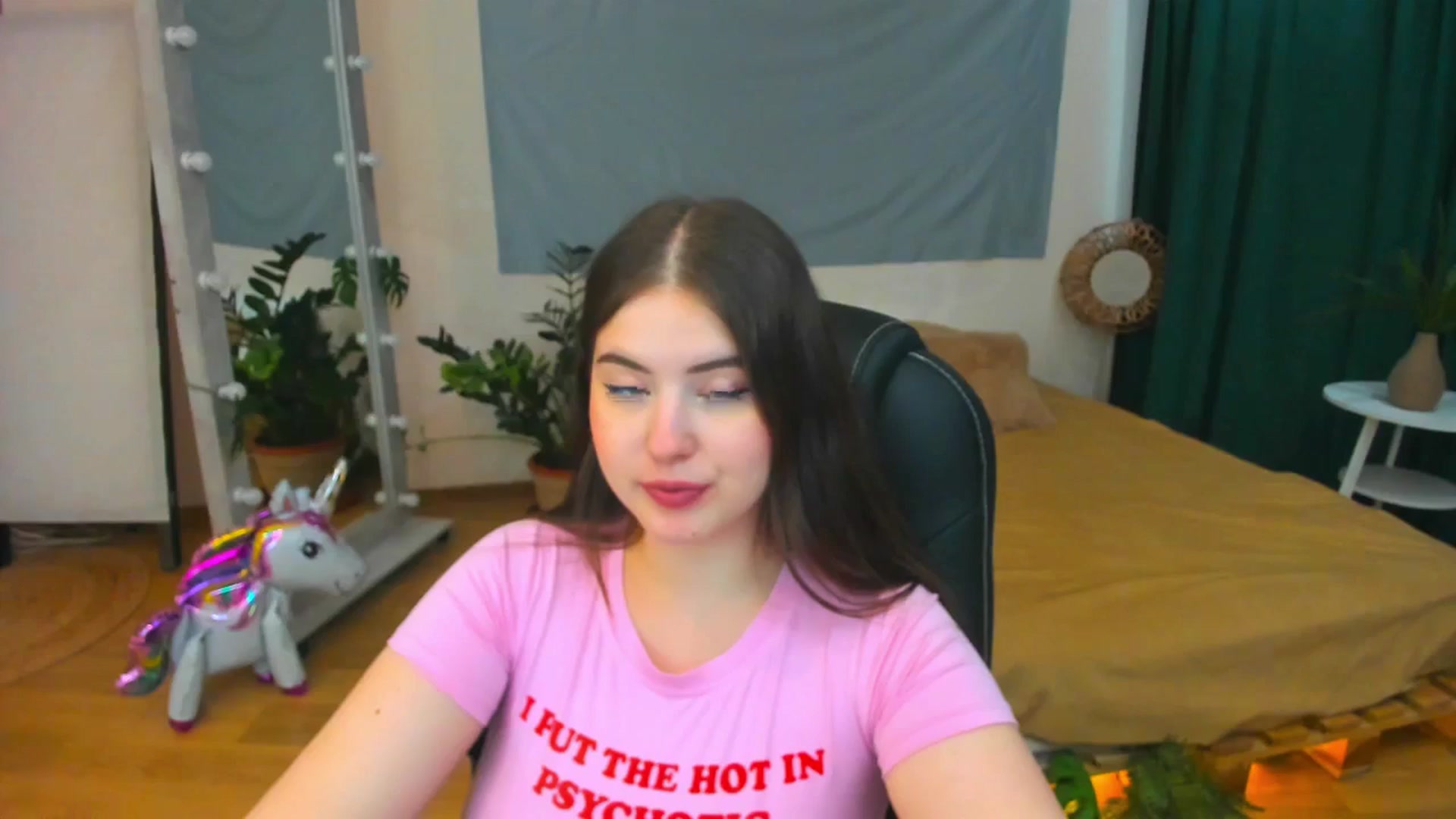 Gallery image thumbnail from AdmireMyEyes's myfreecams stream on, 07/23/2024, 09:46 image 9 of 20
