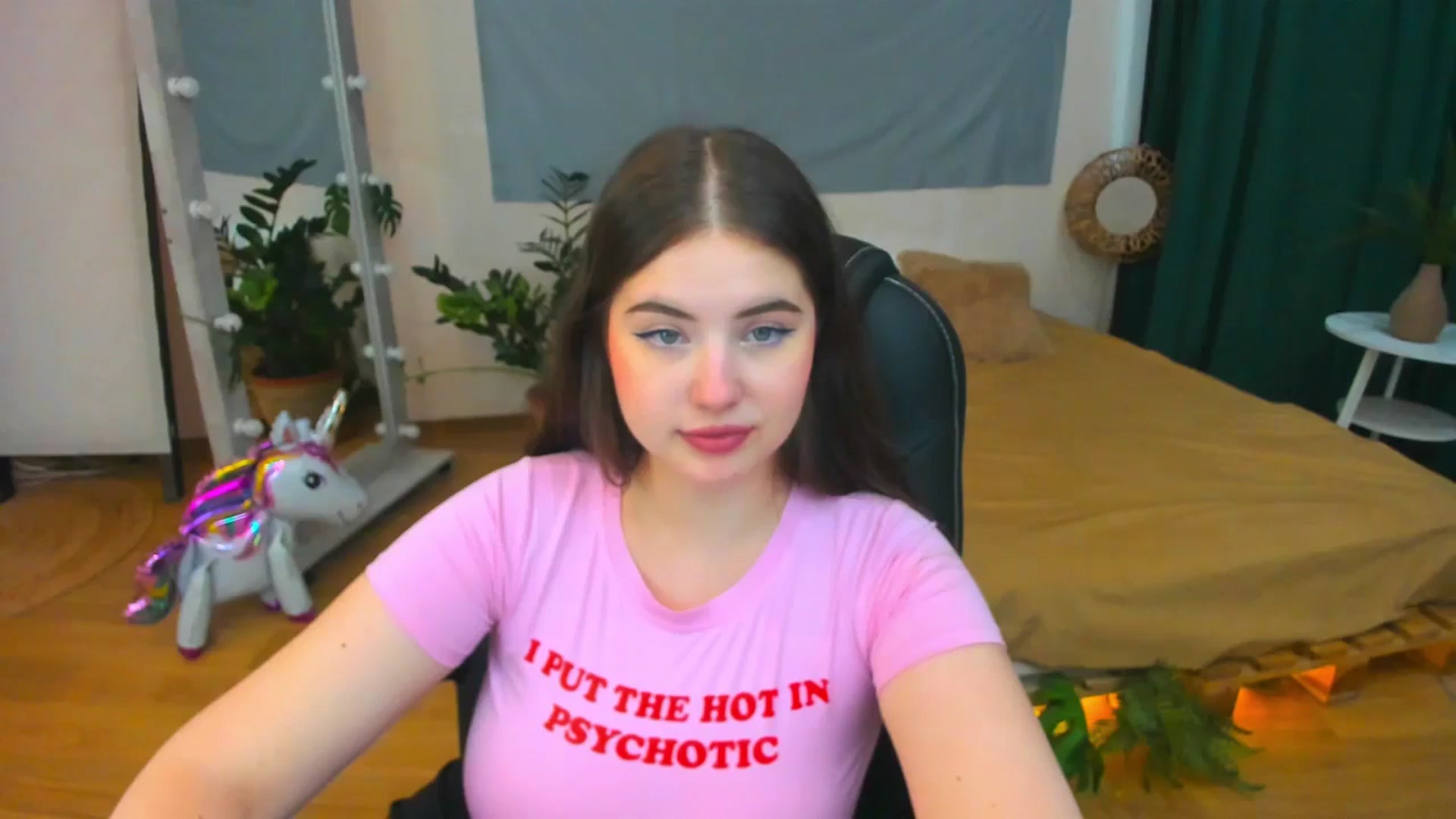 Gallery image thumbnail from AdmireMyEyes's myfreecams stream on, 07/23/2024, 09:46 image 3 of 20
