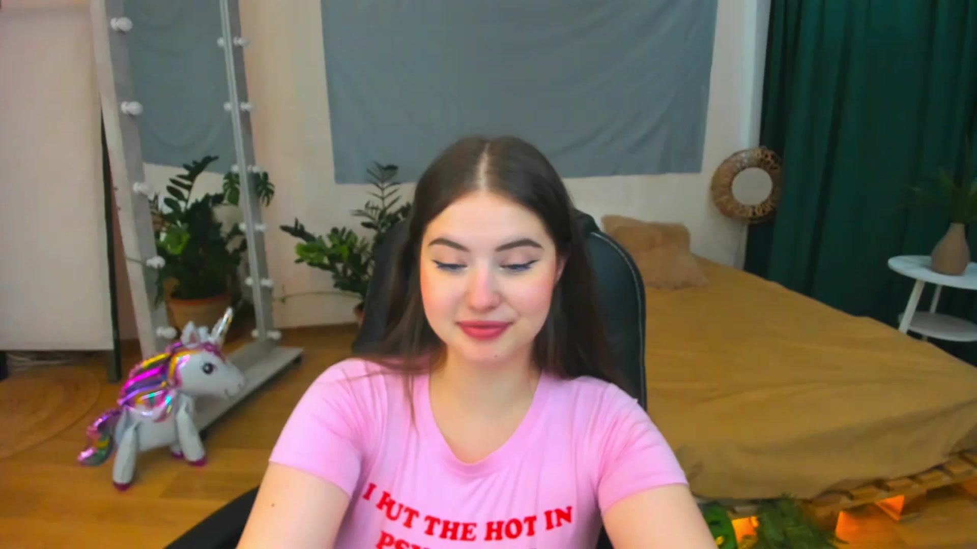 Gallery image thumbnail from AdmireMyEyes's myfreecams stream on, 07/23/2024, 09:46 image 7 of 20