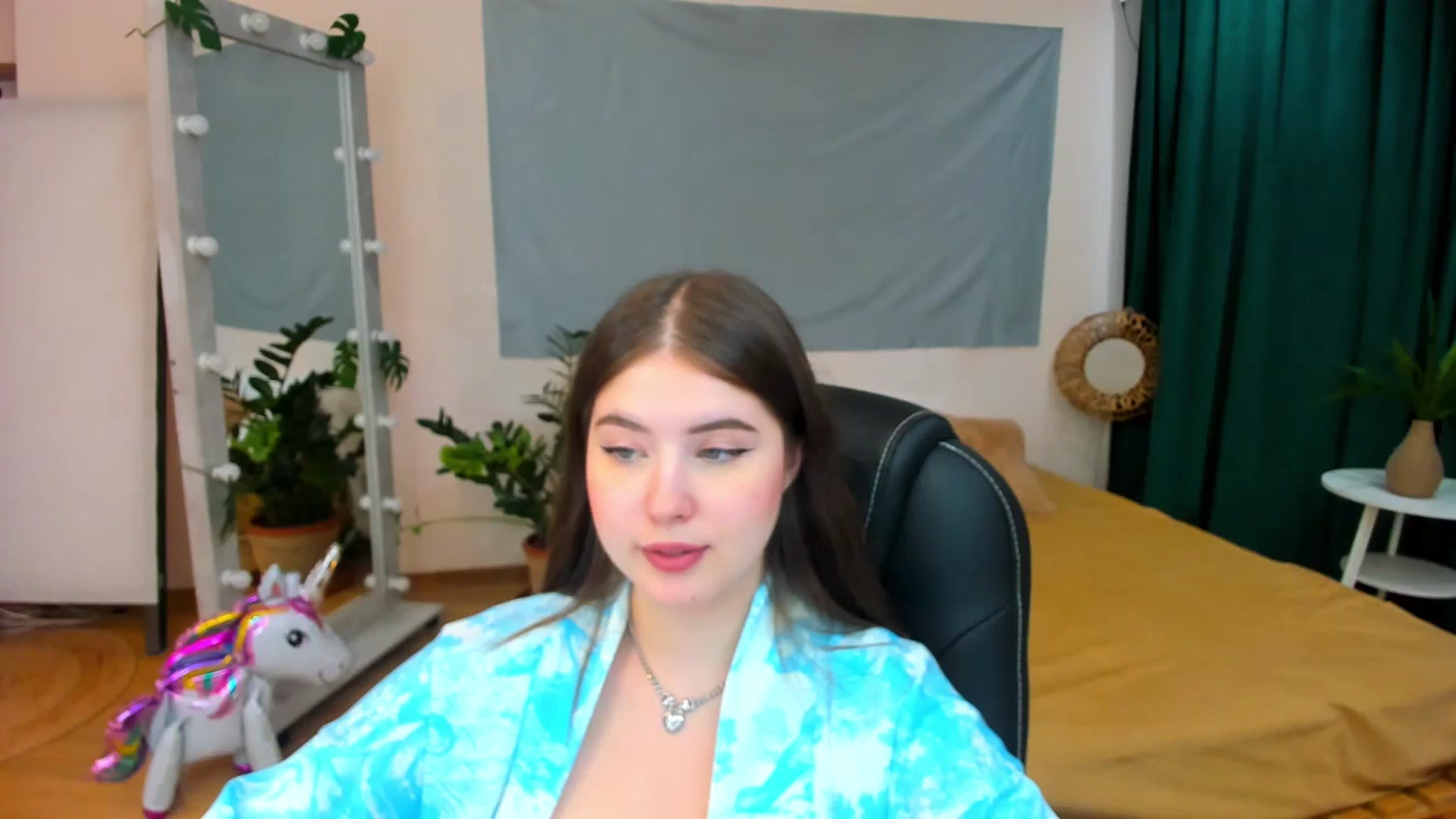 Gallery image thumbnail from AdmireMyEyes's myfreecams stream on, 07/24/2024, 06:42 image 2 of 20