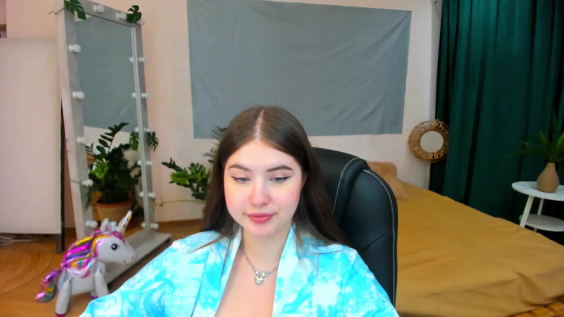 Gallery image thumbnail from AdmireMyEyes's myfreecams stream on, 07/24/2024, 06:42 image 3 of 20