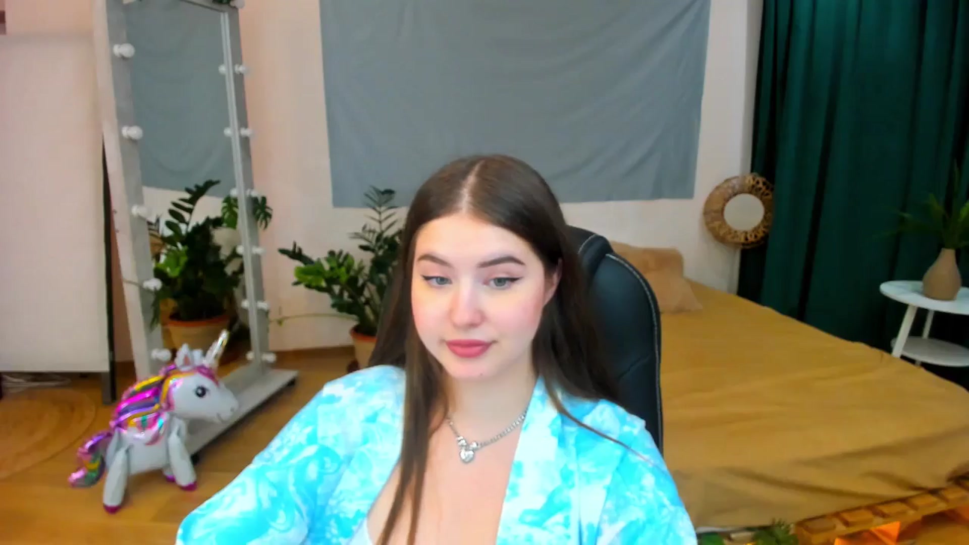 Gallery image thumbnail from AdmireMyEyes's myfreecams stream on, 07/24/2024, 07:43 image 8 of 20