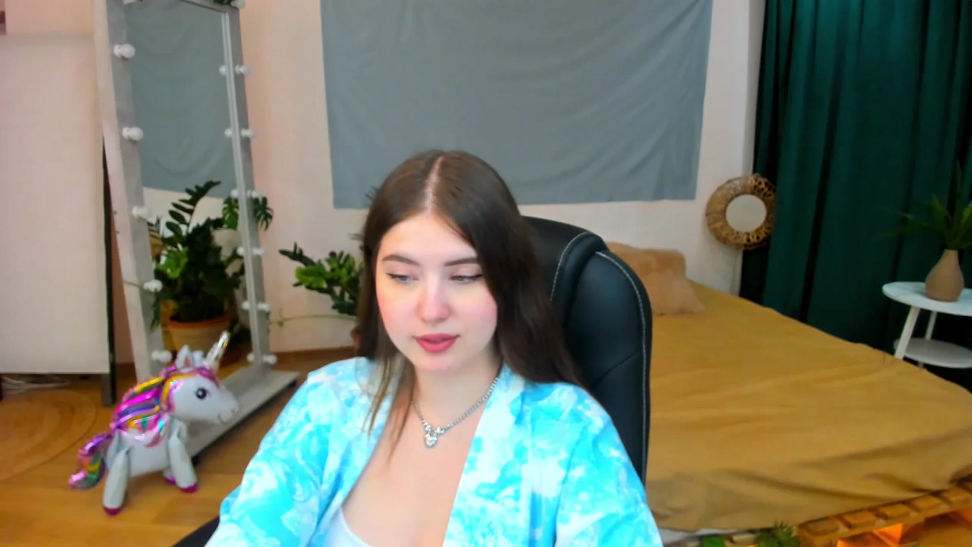 Gallery image thumbnail from AdmireMyEyes's myfreecams stream on, 07/24/2024, 07:43 image 3 of 20