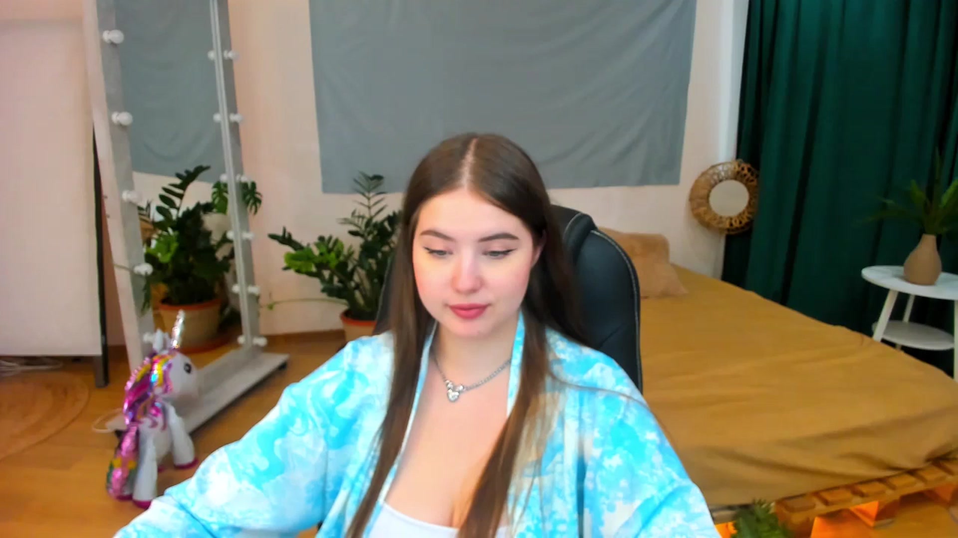 Gallery image thumbnail from AdmireMyEyes's myfreecams stream on, 07/24/2024, 09:02 image 13 of 20