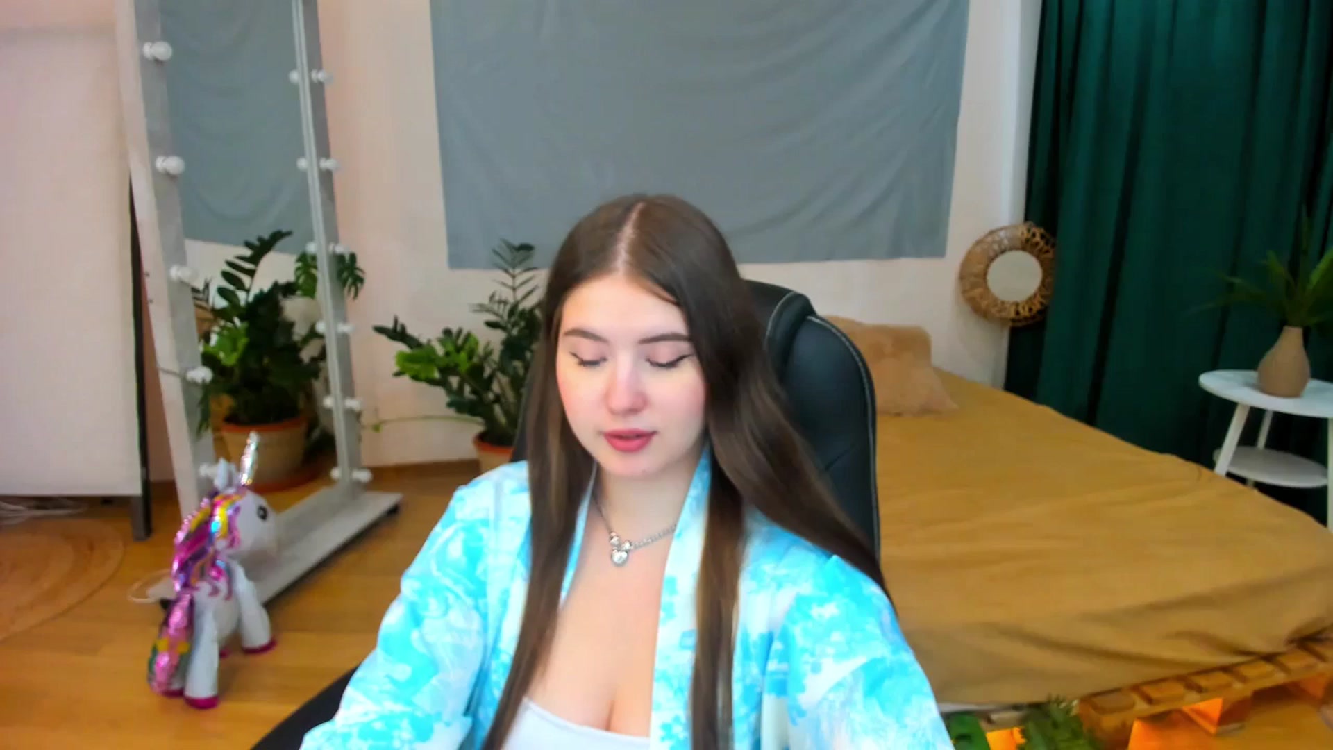 Gallery image thumbnail from AdmireMyEyes's myfreecams stream on, 07/24/2024, 09:02 image 18 of 20