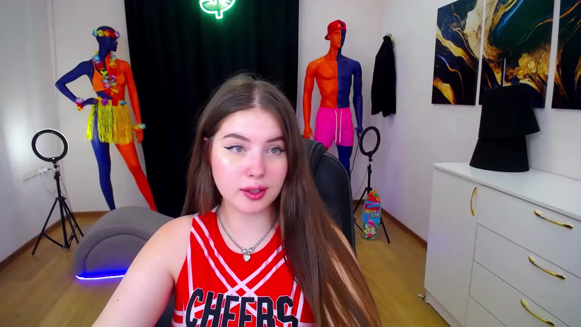 Gallery image thumbnail from AdmireMyEyes's myfreecams stream on, 07/25/2024, 07:48 image 17 of 20