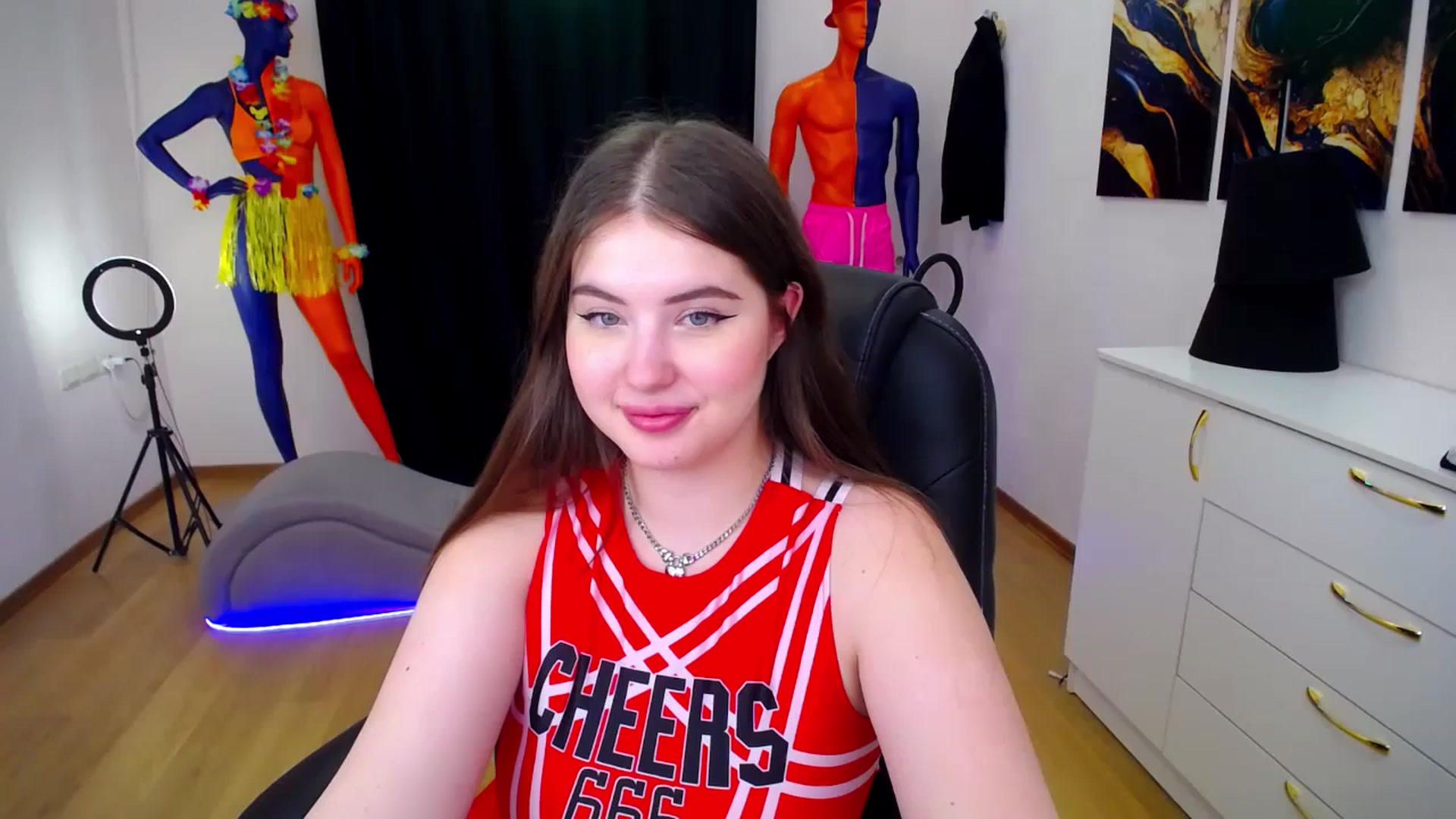 Gallery image thumbnail from AdmireMyEyes's myfreecams stream on, 07/25/2024, 09:44 image 13 of 20