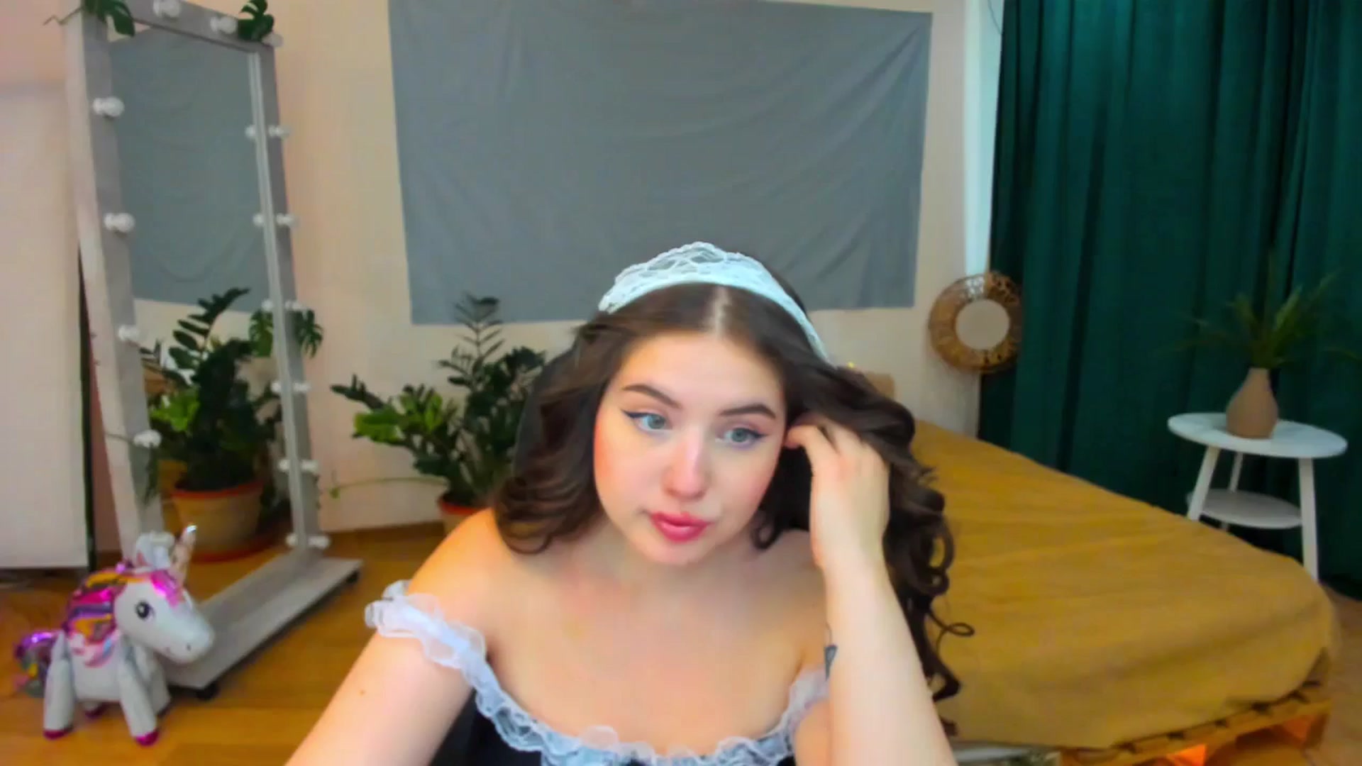 Gallery image thumbnail from AdmireMyEyes's myfreecams stream on, 07/27/2024, 08:59 image 6 of 20
