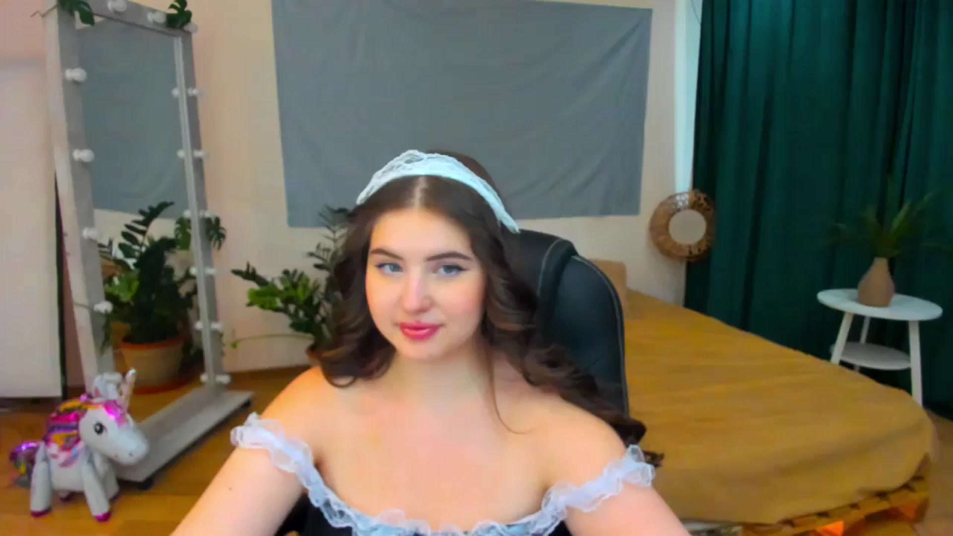 Gallery image thumbnail from AdmireMyEyes's myfreecams stream on, 07/27/2024, 08:59 image 12 of 20