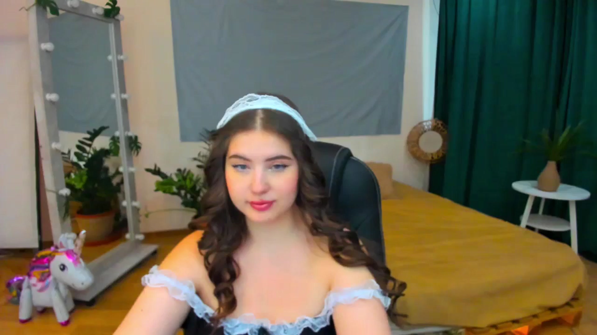 Gallery image thumbnail from AdmireMyEyes's myfreecams stream on, 07/27/2024, 08:59 image 2 of 20