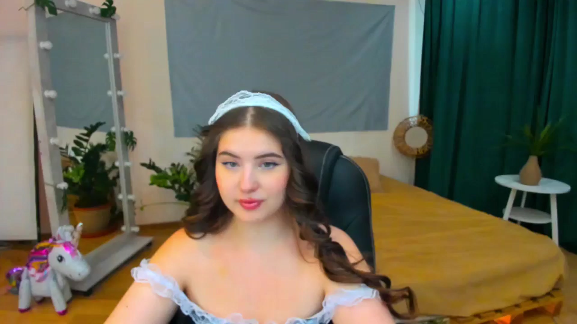 Gallery image thumbnail from AdmireMyEyes's myfreecams stream on, 07/27/2024, 08:59 image 10 of 20
